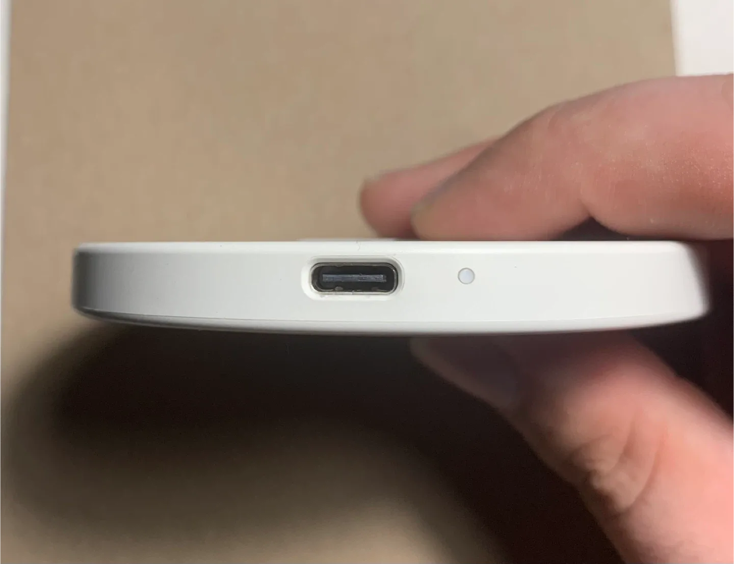 IKEA MagSafe charging pad and usb c cord image indicator(3)