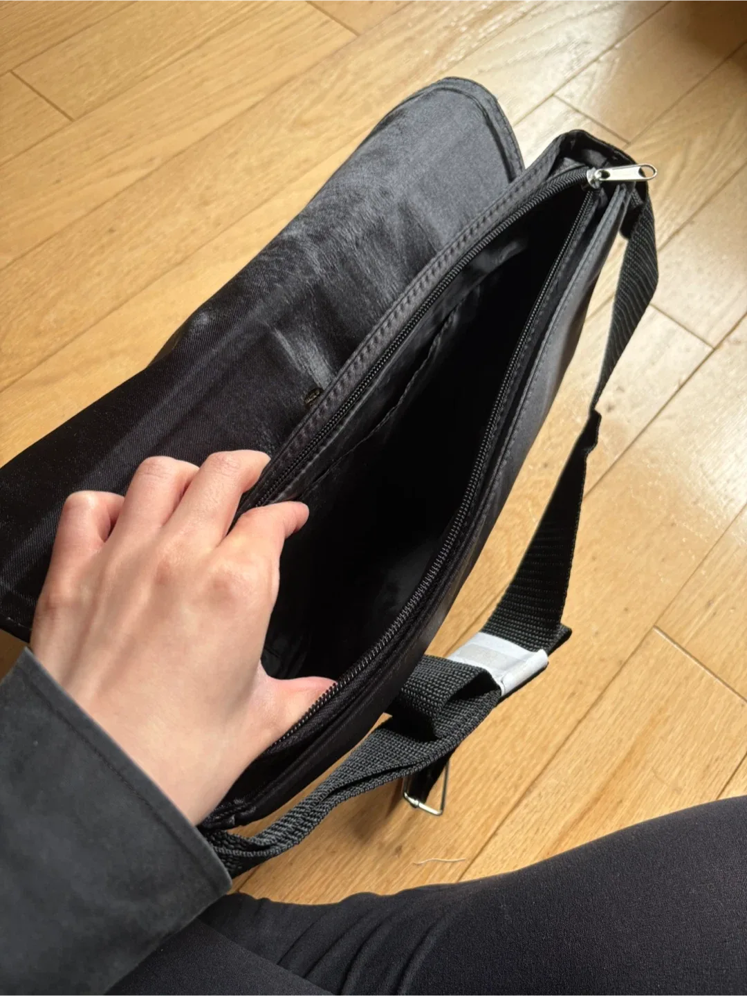 Anime North 2025 Messenger Bag image indicator(4)