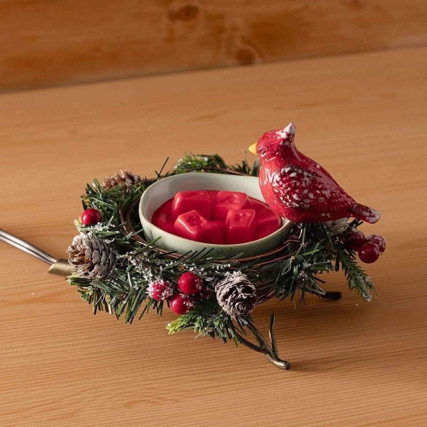 Scentsys Nestled in Evergreen Warmer!