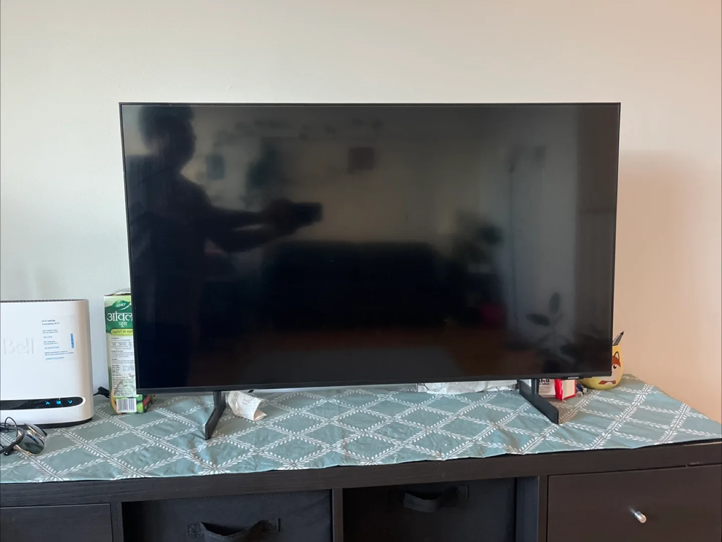 Samsung Tizen 42”inch Smart TV thumbnail