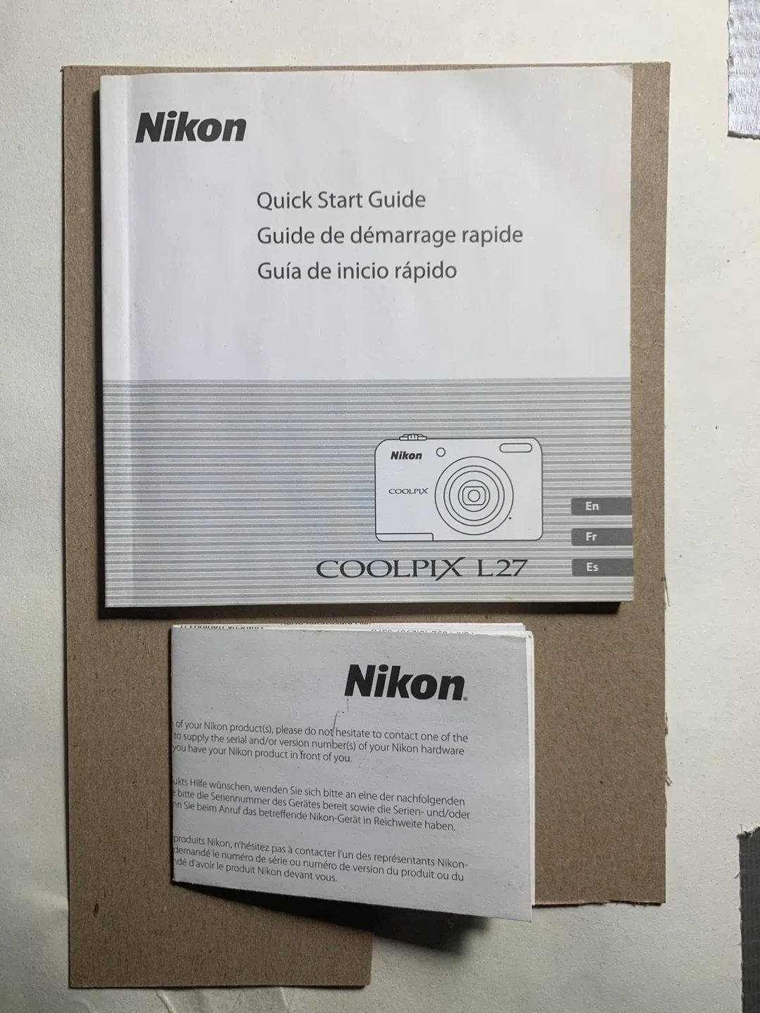 Nikon Coolpix L27 digital camera image indicator(4)