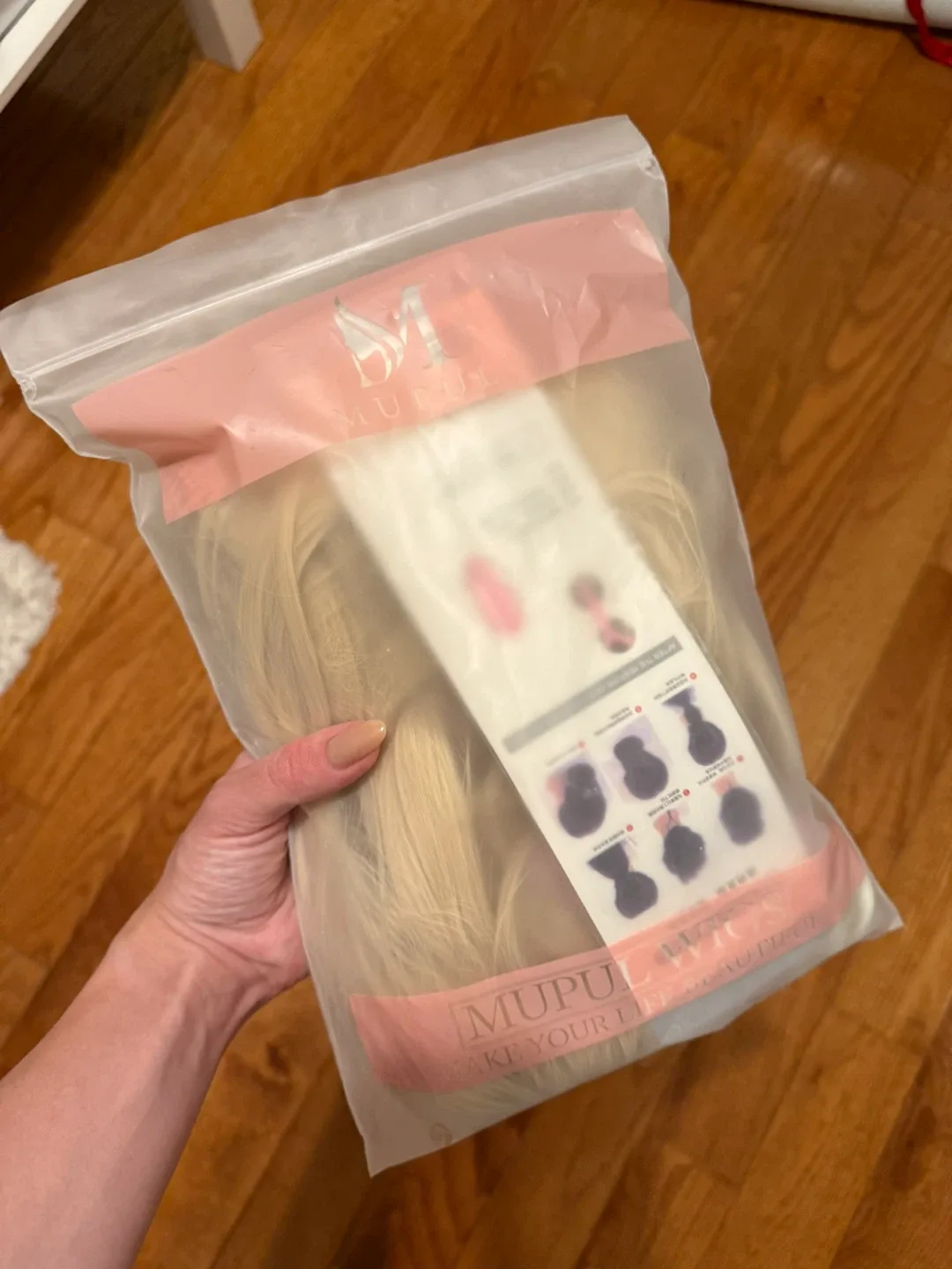 Halloween Blonde Wig with Wig Cap image indicator(4)