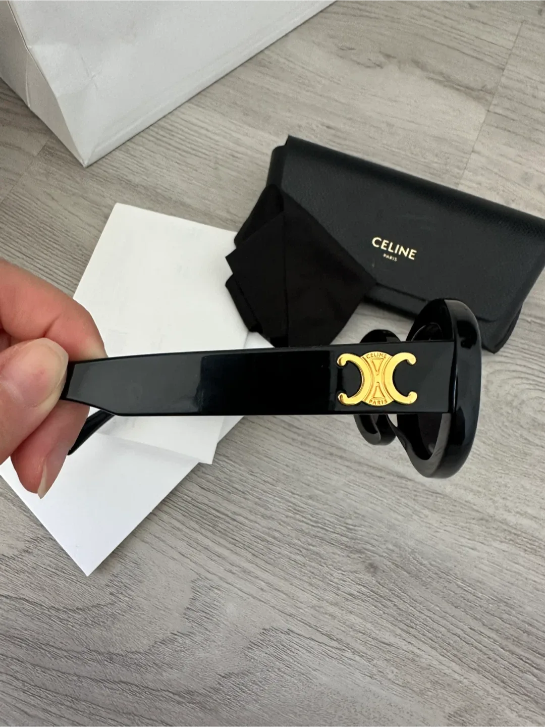 Celine Triomphe 01 Sunglasses in Acetate Black image indicator(4)