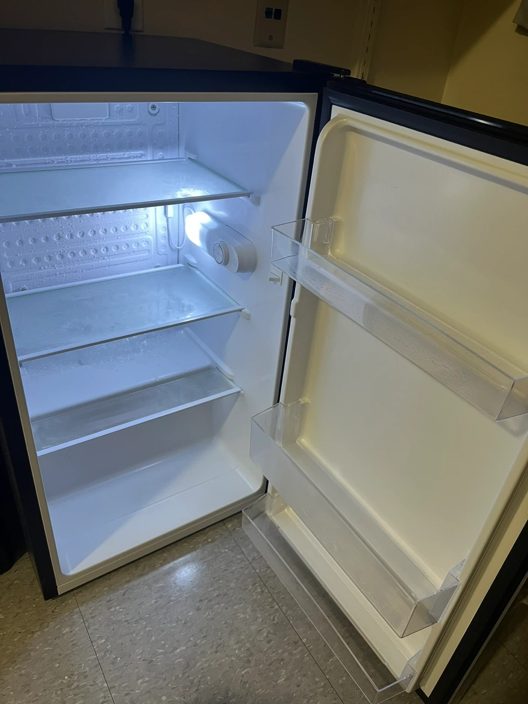 Insignia 3.3 Cu. Ft. Stainless Steel Bar Fridge - photo 3
