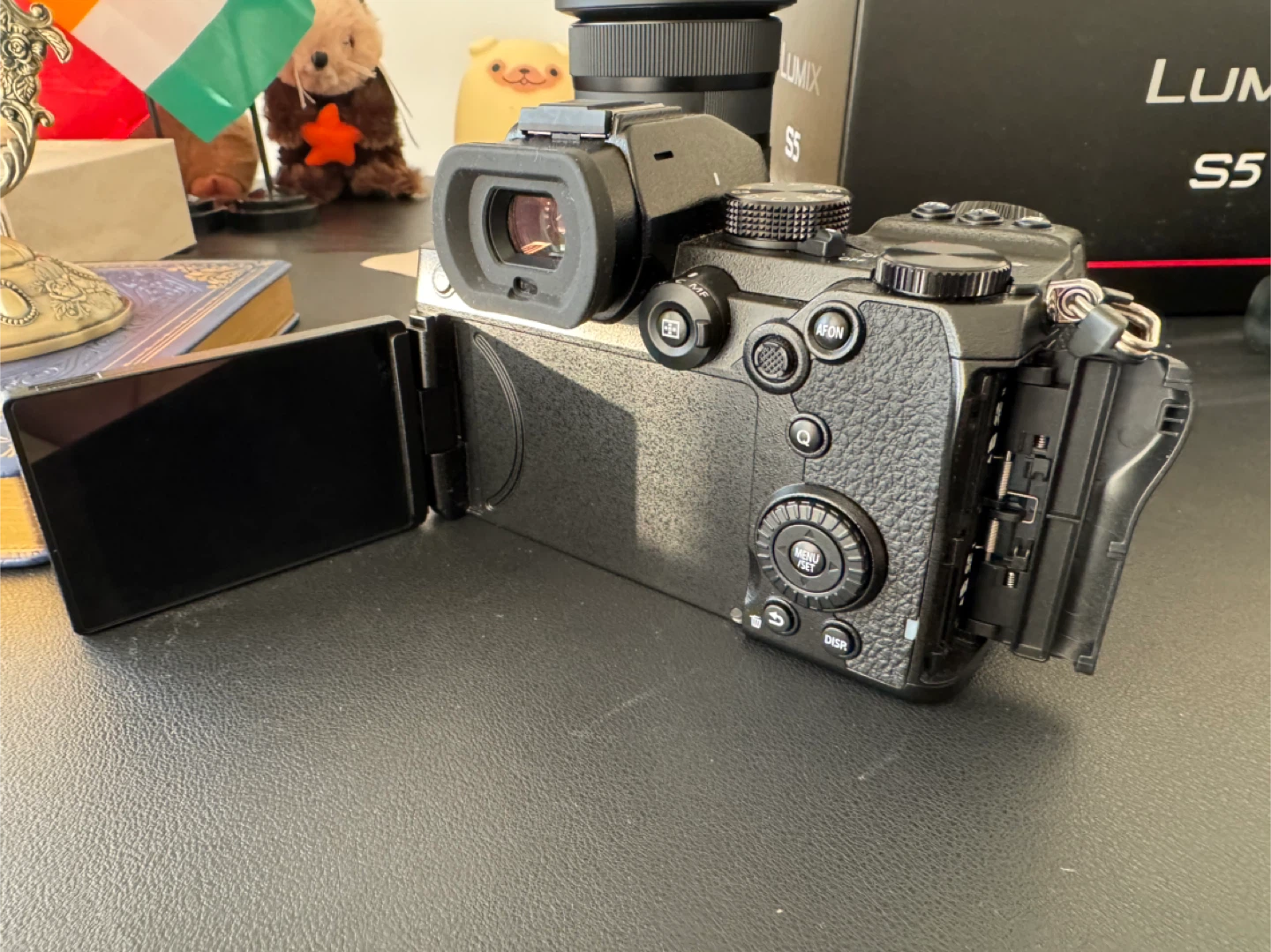 Panasonic Lumix S5 Body – 99% Like New Condition - photo 4