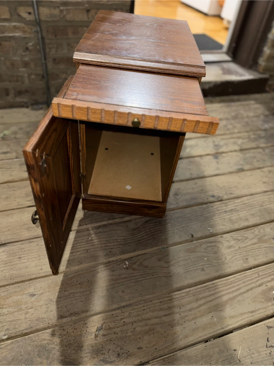 Small Wooden Cabinet - photo 3