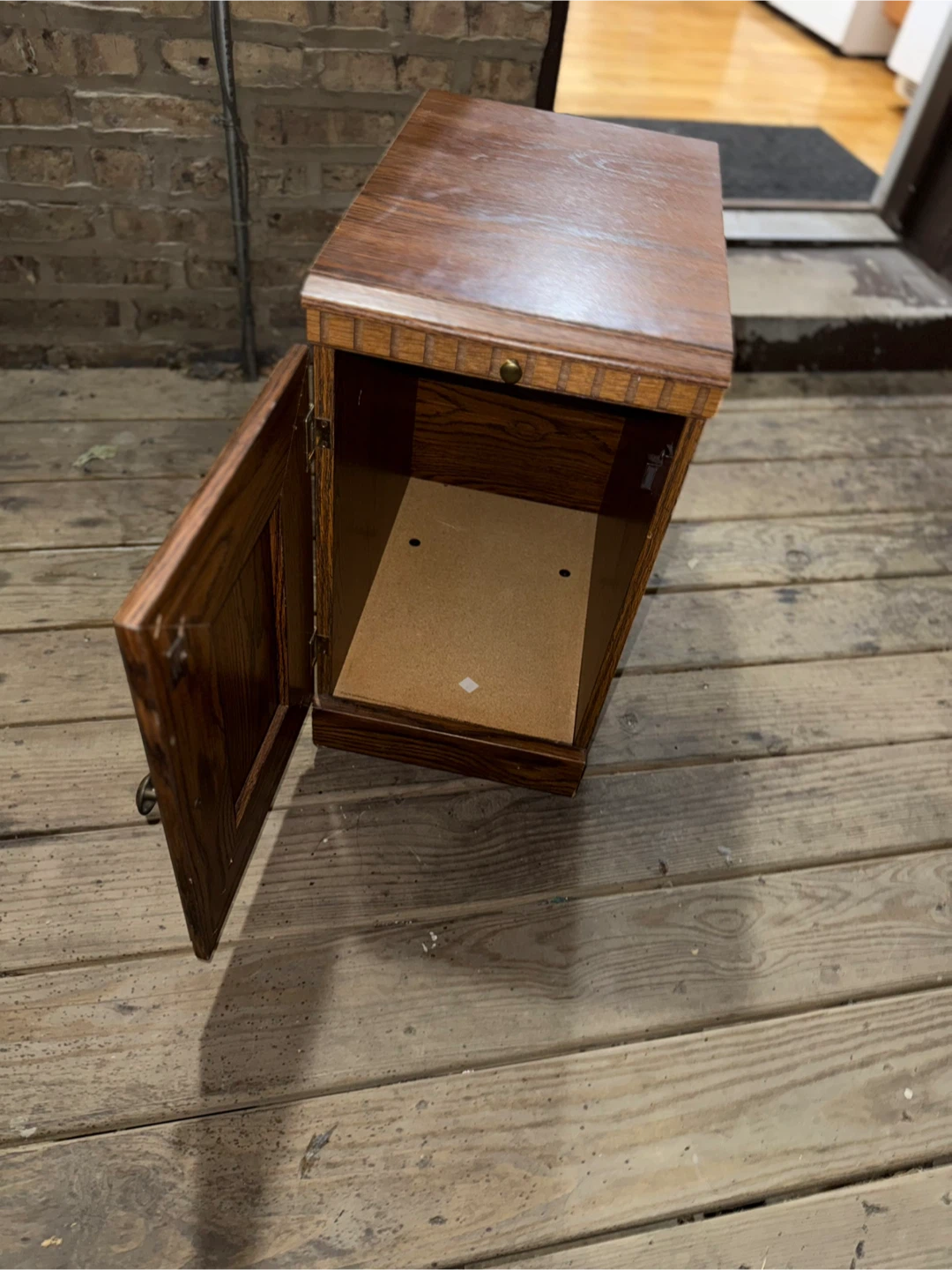 Small Wooden Cabinet - photo 2