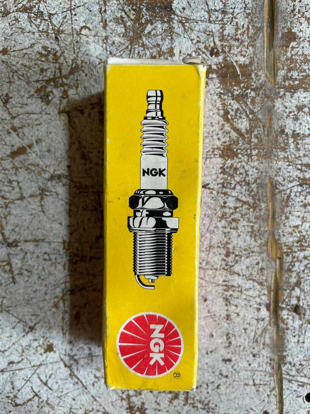 NGK 1147 B2-LM Spark Plug - New