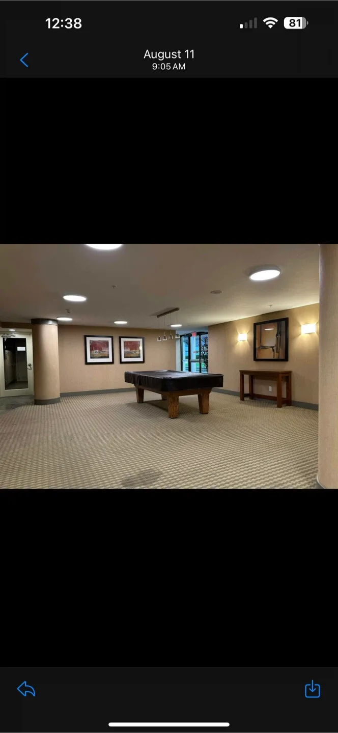 1 bd plus den condo for RENT image indicator(10)