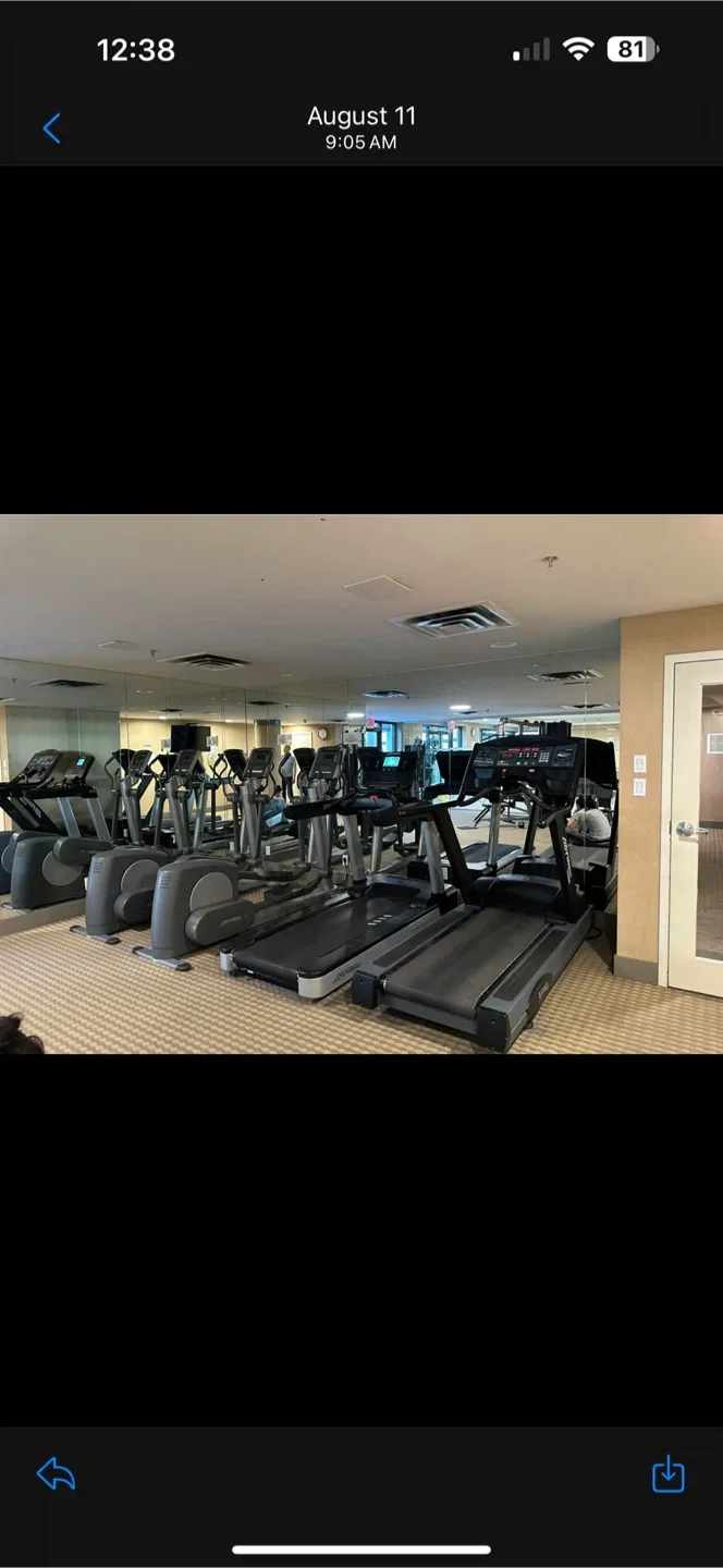 1 bd plus den condo for RENT image indicator(9)