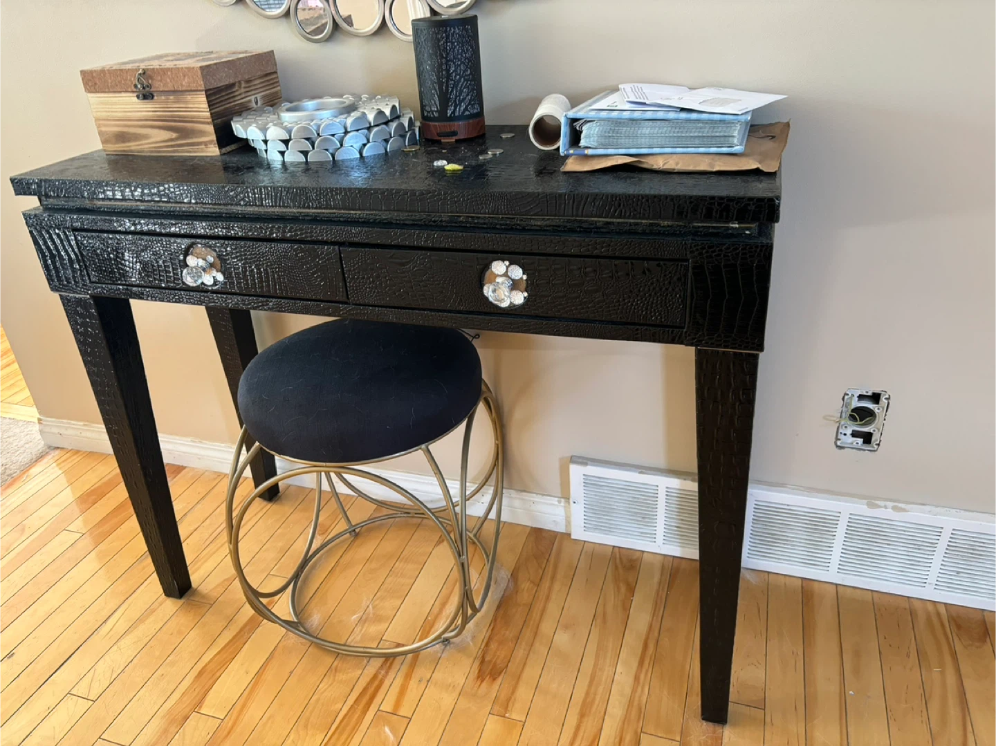 Black Crocodile Embossed Vanity Desk with Stool
