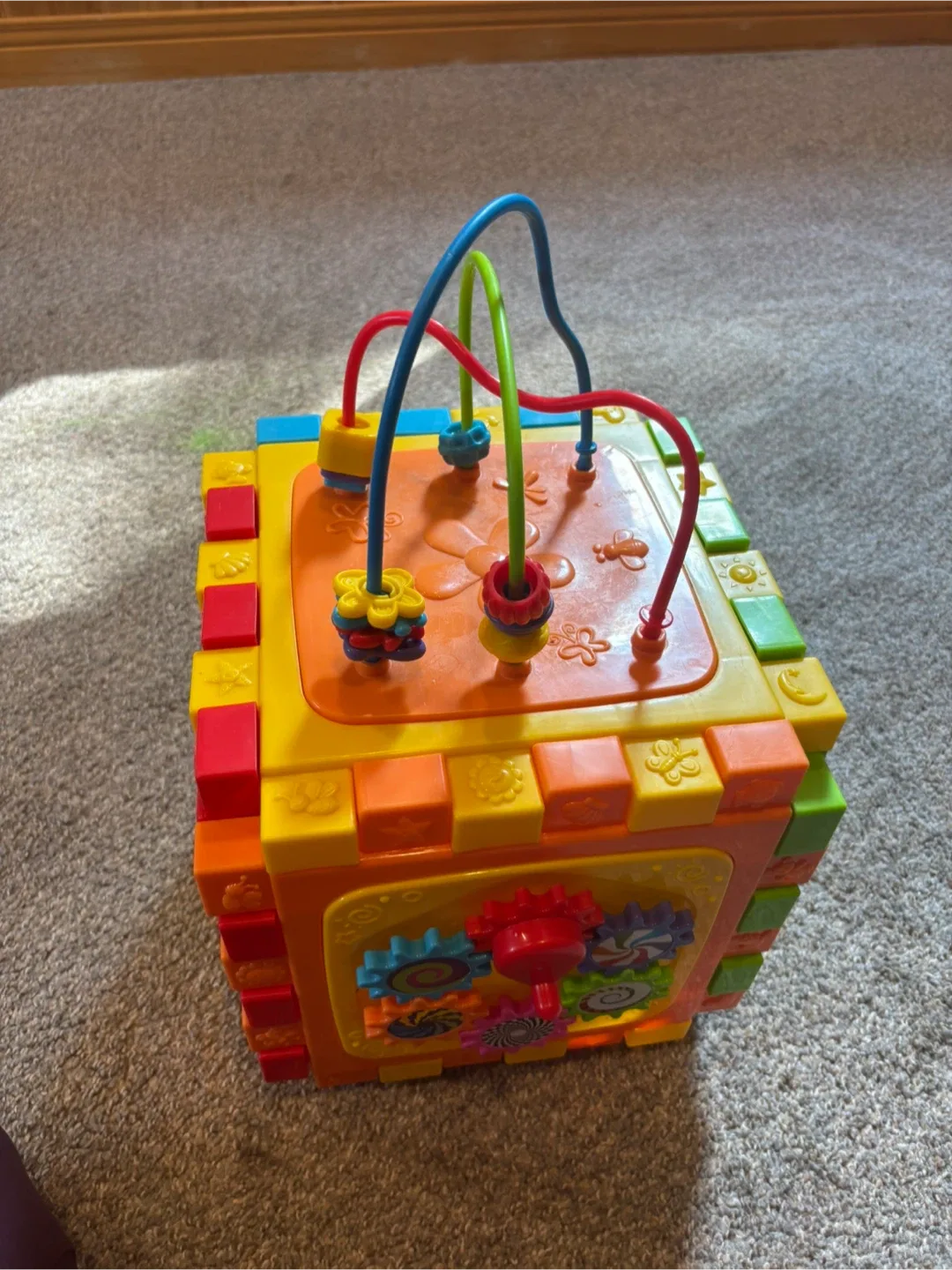 VTech Walker & Bright Starts Activity Centre image indicator(9)