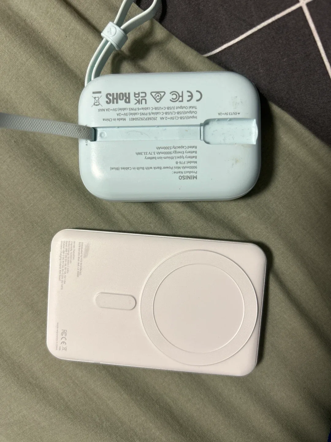 Portable chargers image indicator(2)