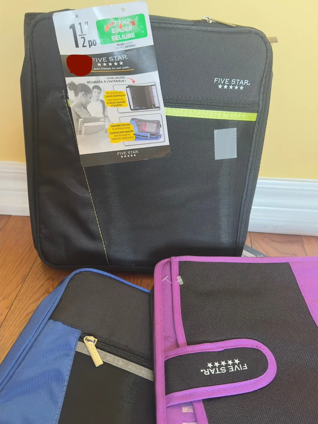 Brandnew Binders,Backpacks,Oil paint,Gel pens image indicator(3)