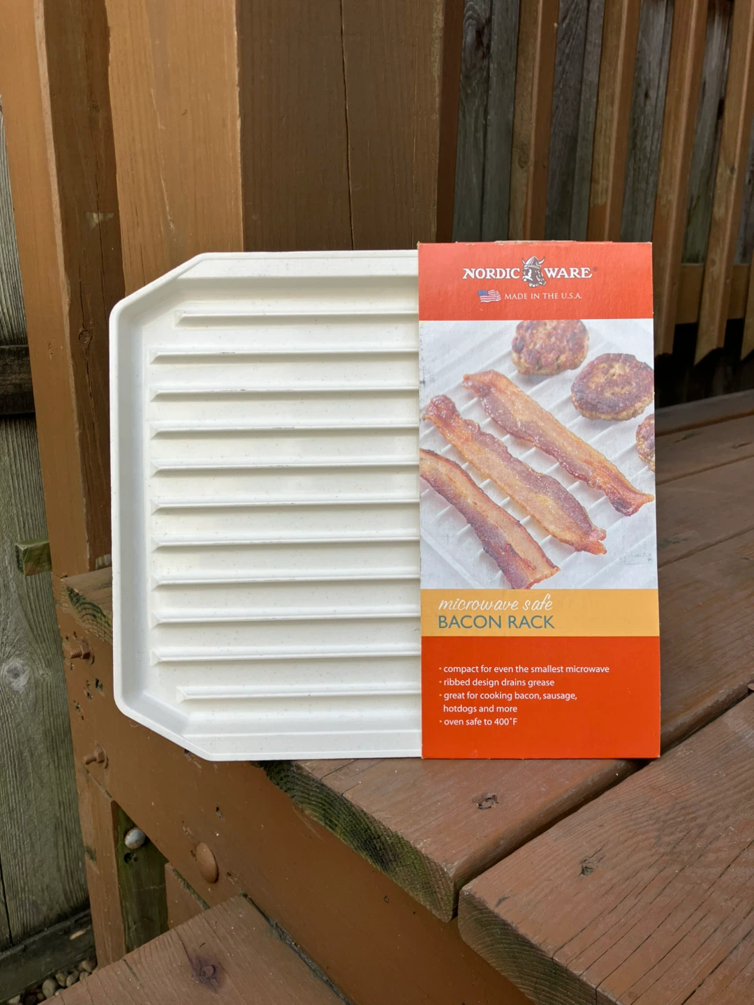 Nordic Ware Microwave Safe Bacon Rack - Brand New - photo 4