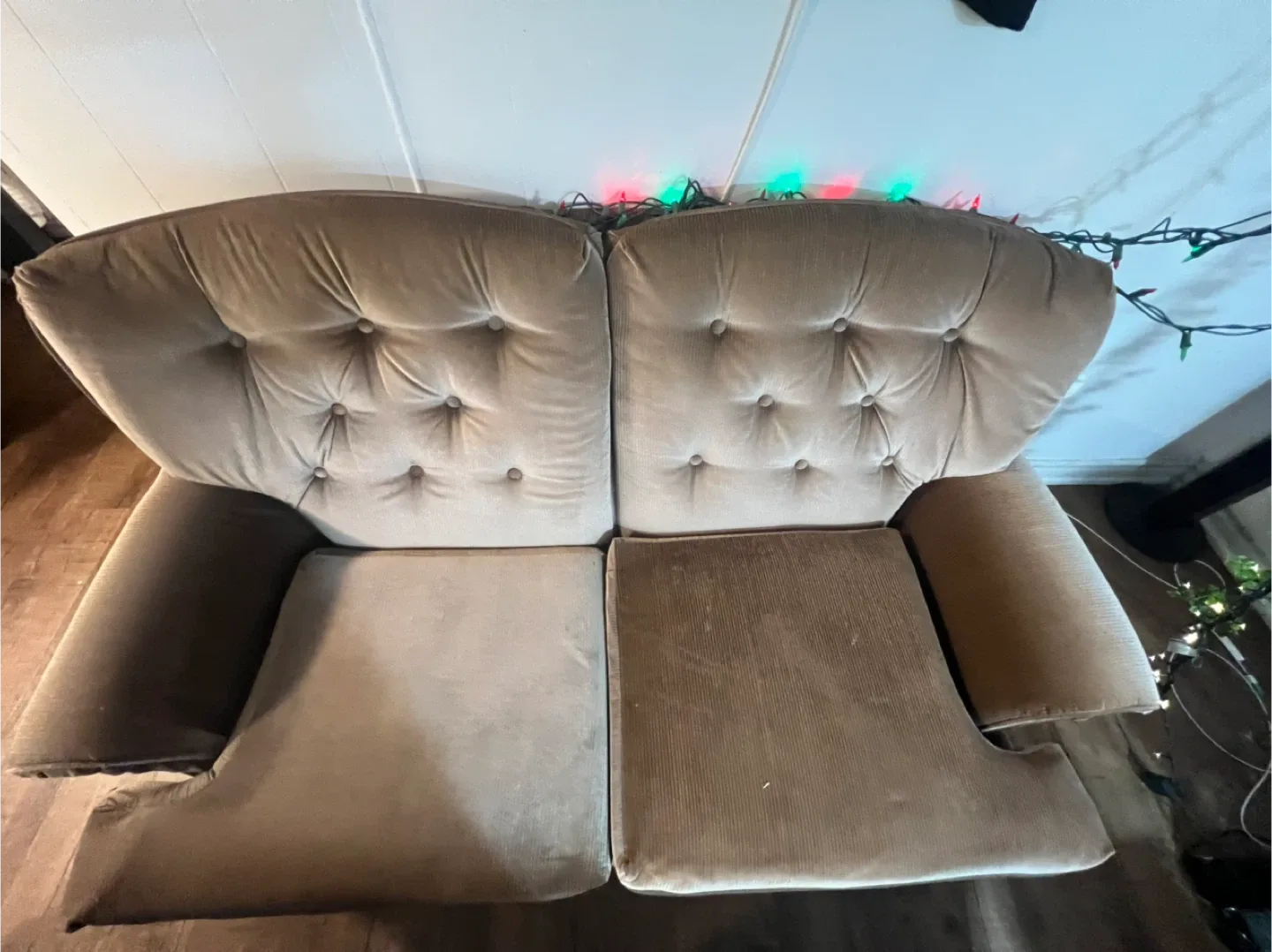 Vintage Tufted Loveseat - Beige image indicator(2)