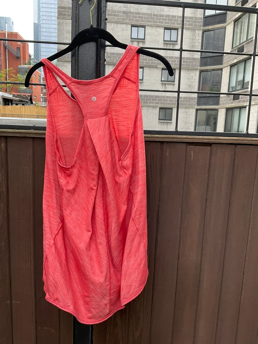Lululemon Coral Tank Top image indicator(2)