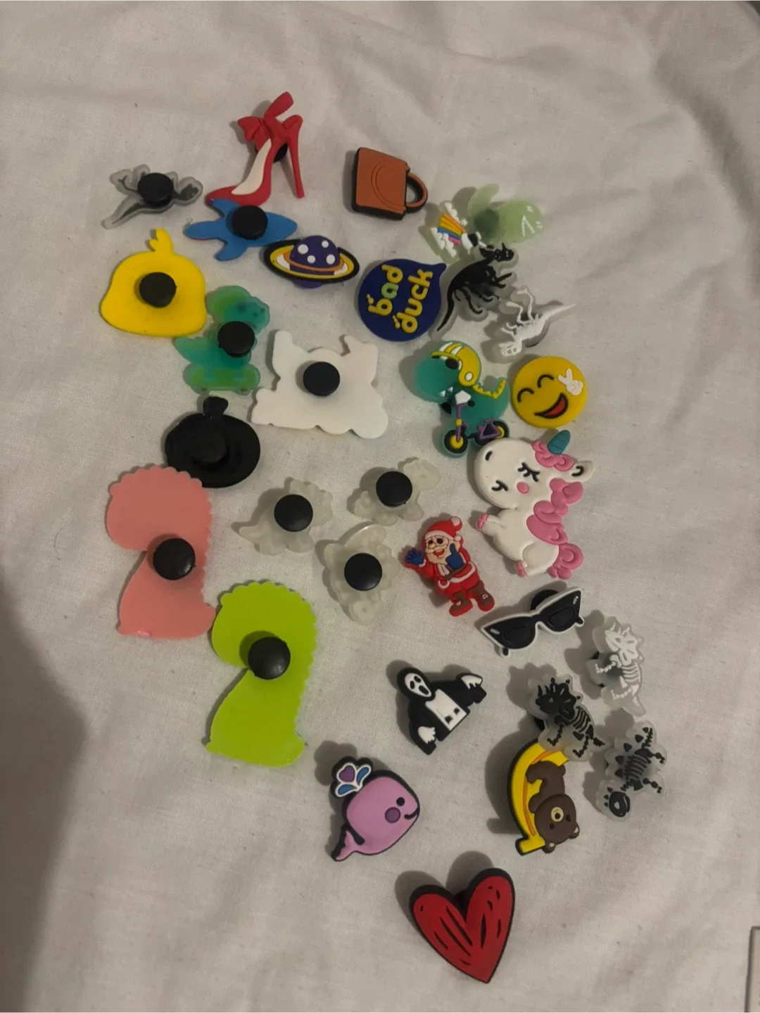 Crocs Jibbitz Charms - Assorted Designs image indicator(2)