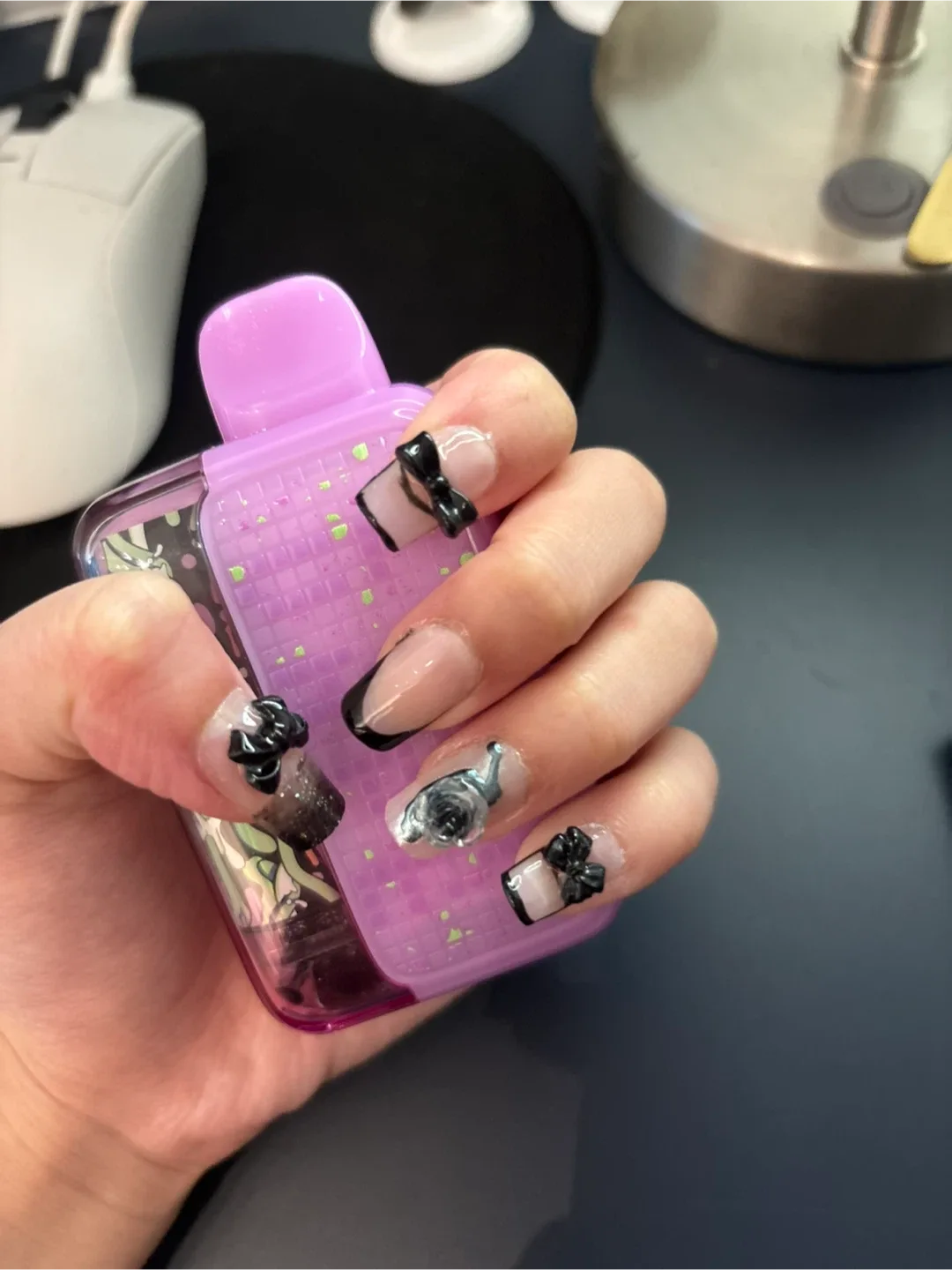 gel x thumbnail