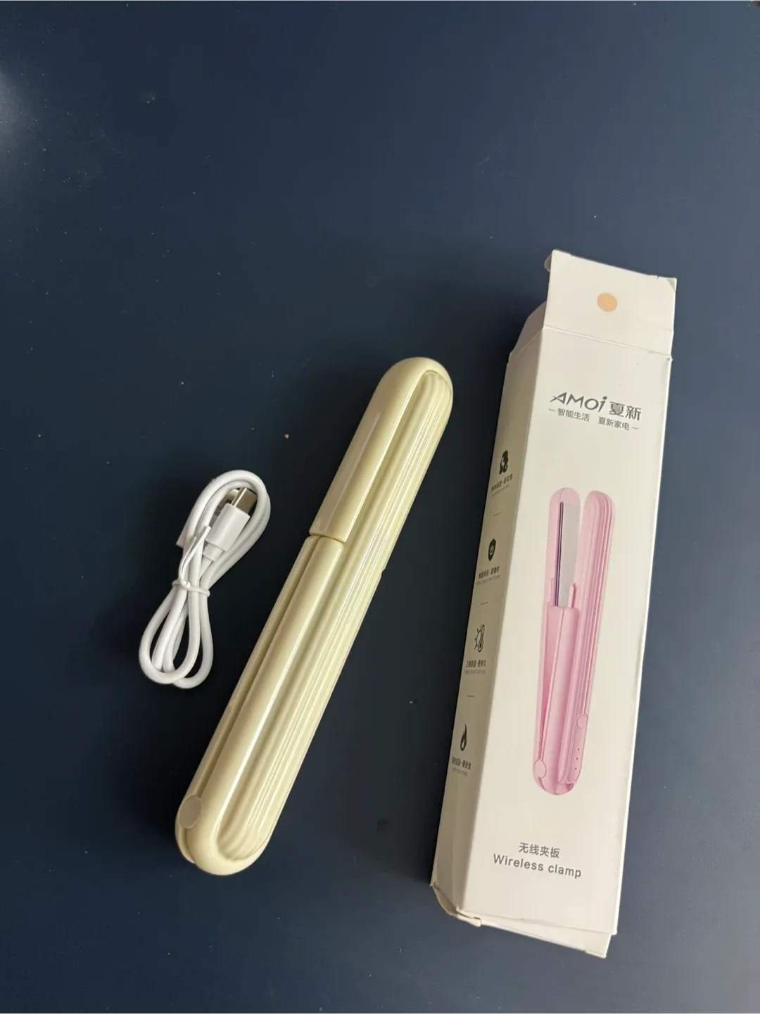 New AMOI Wireless Clamp Hair Straightener image indicator(2)
