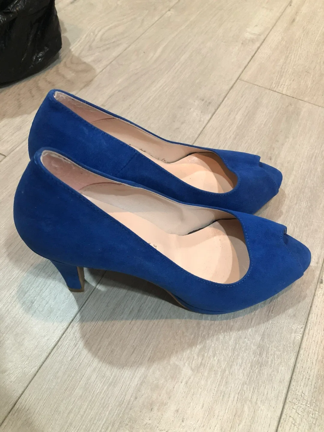 Primadonna Blue Suede Heels - Size 37 image indicator(4)