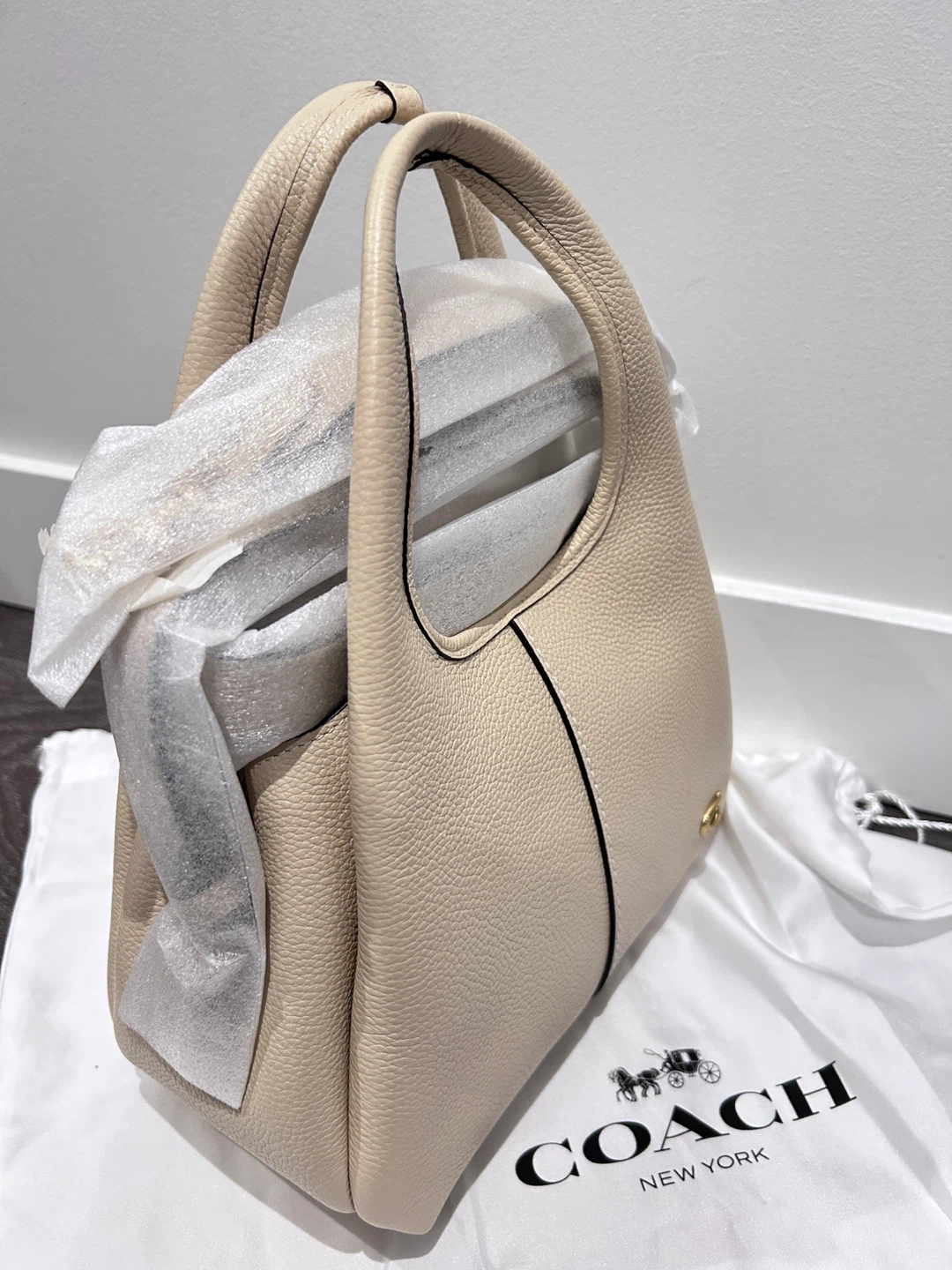 Coach Retail Collection  LANA shoulder bag - photo 3