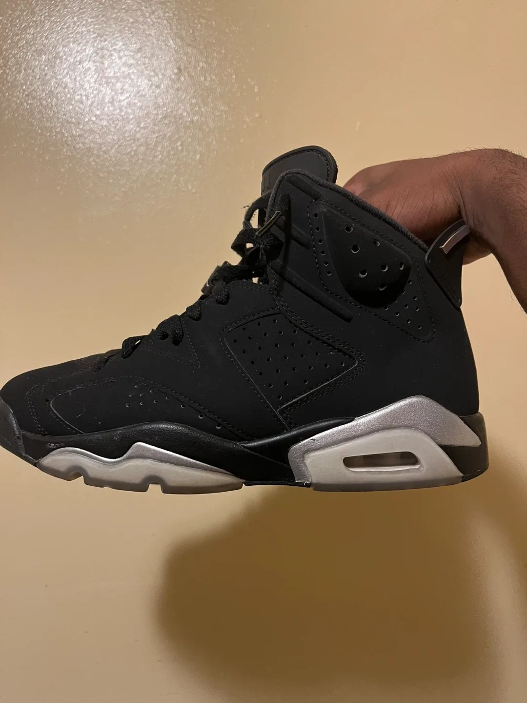 Jordan 6 Retro Black Chrome Size 9 image indicator(2)