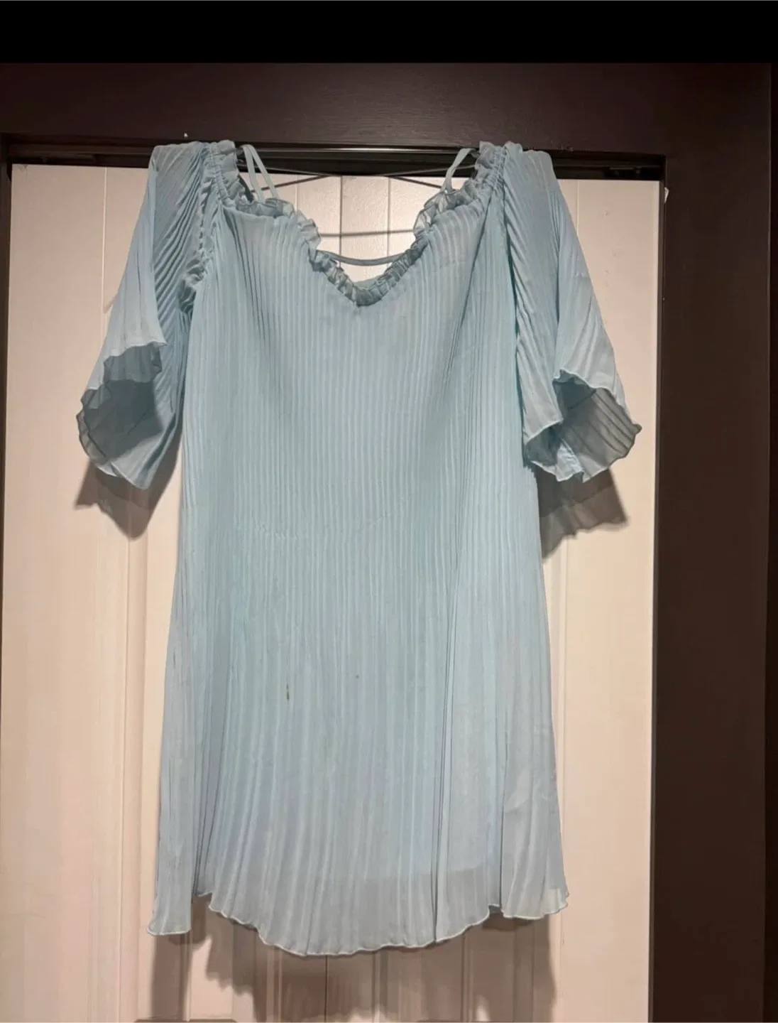 4 dresses for 35$ image indicator(7)