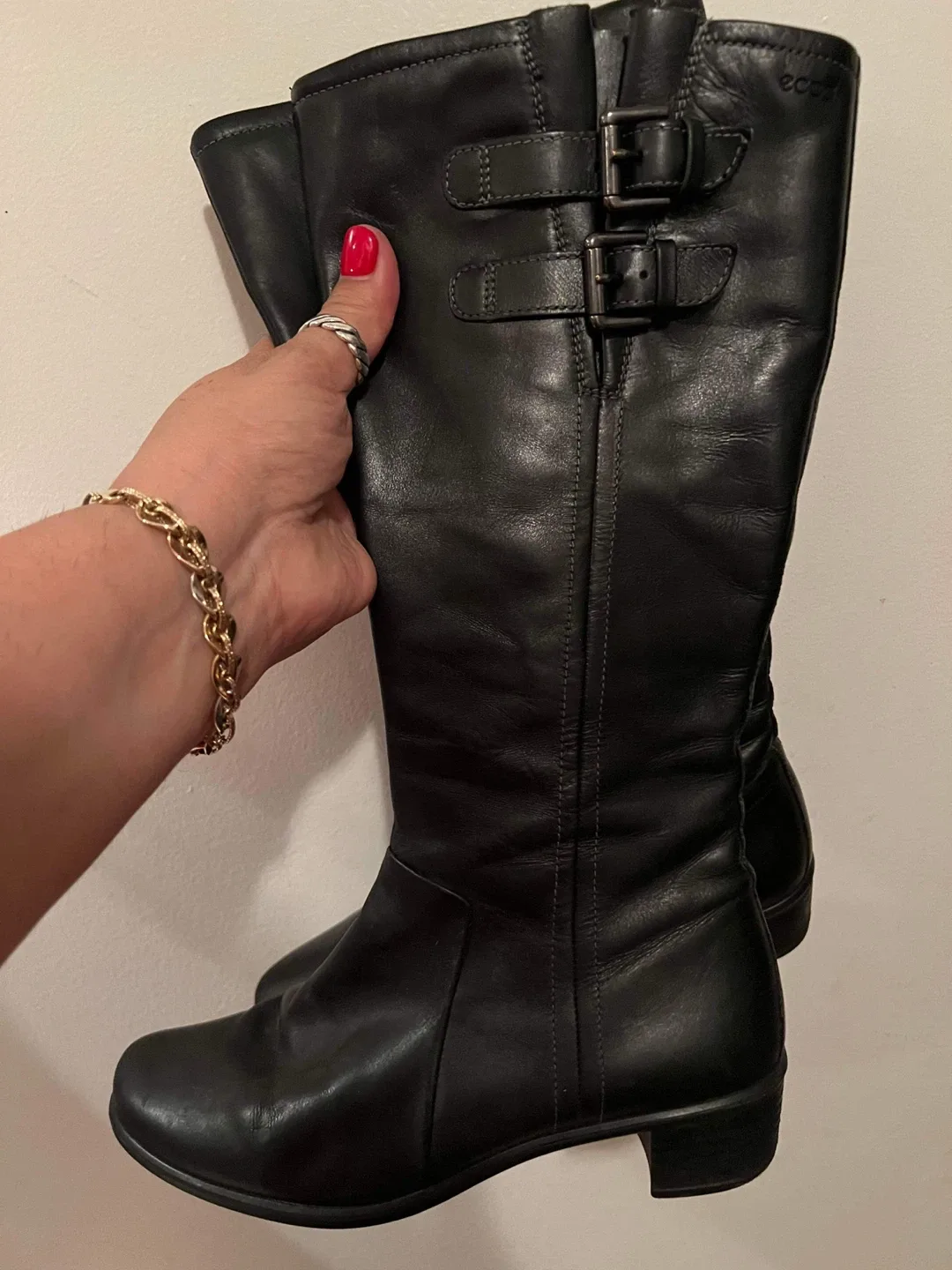 Tommy Hilfiger & Ecco Boots image indicator(3)