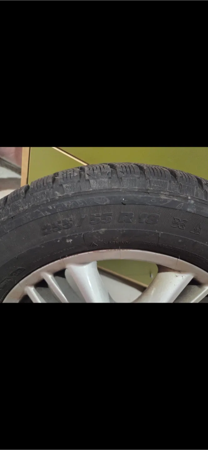 Porsche 225/55 R16 Tire image indicator(2)