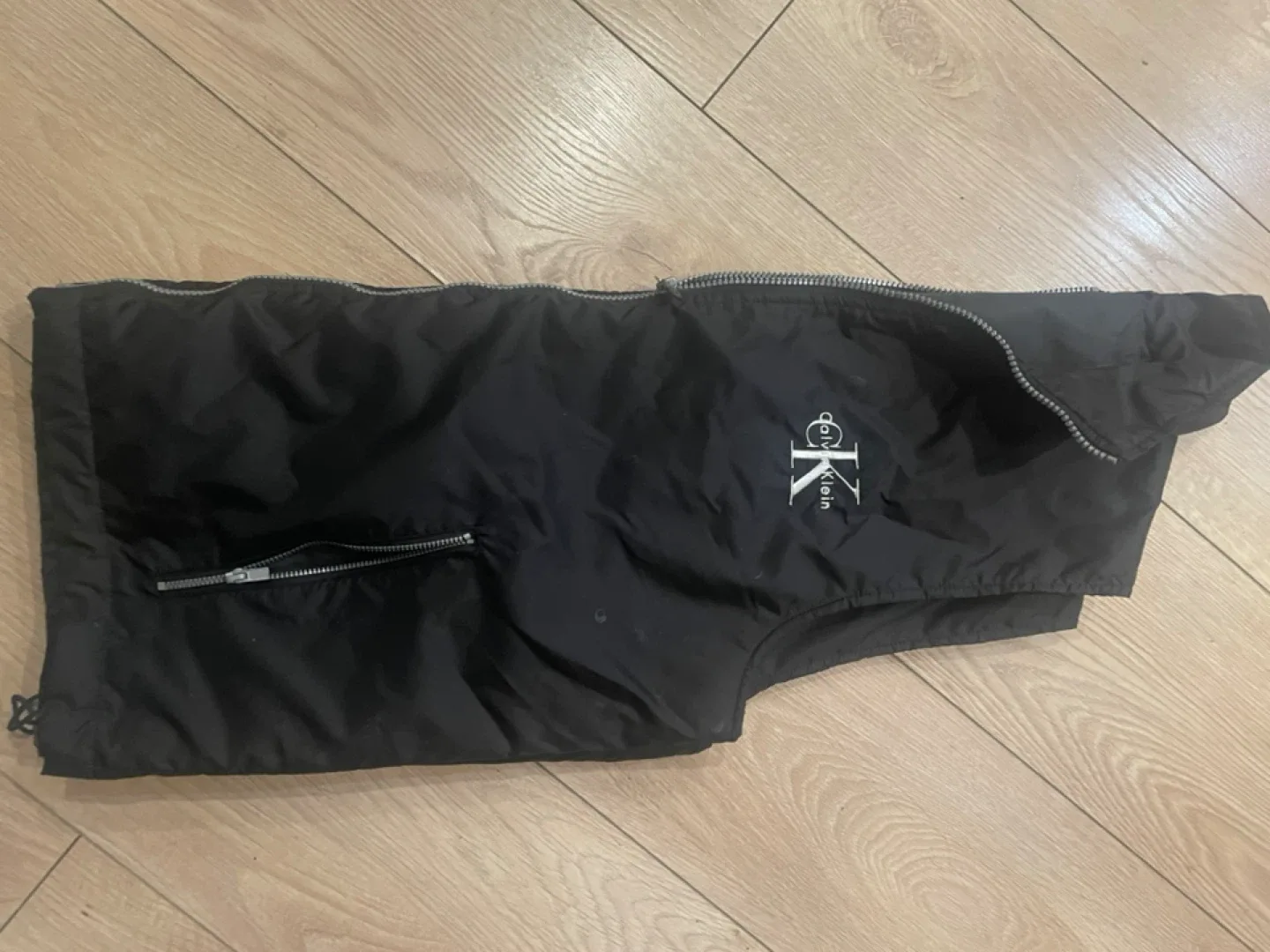 Calvin Klein Black Vest image indicator(4)