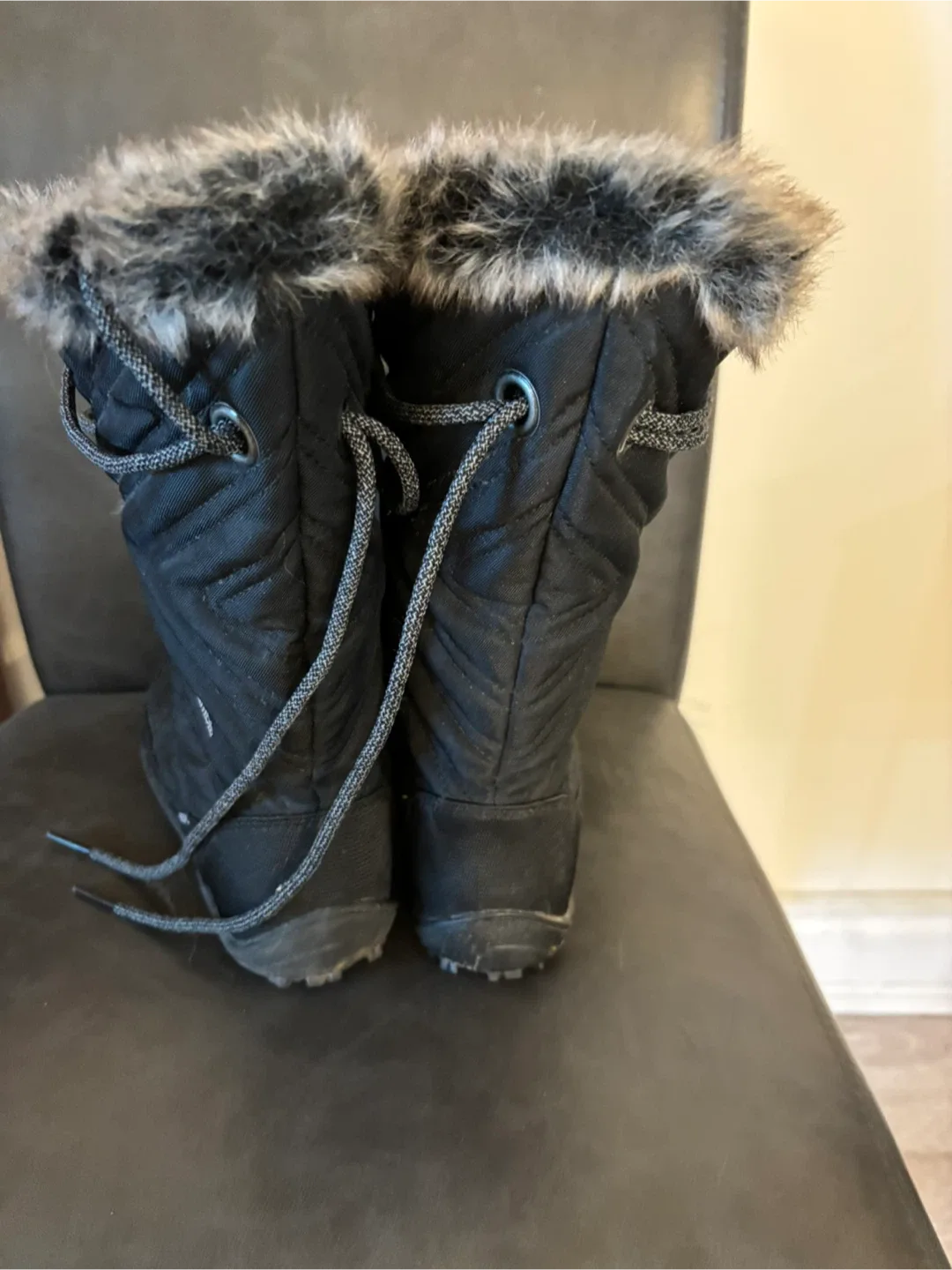 Columbia Women's Minx Mid III Winter Boots - Size 6 image indicator(5)