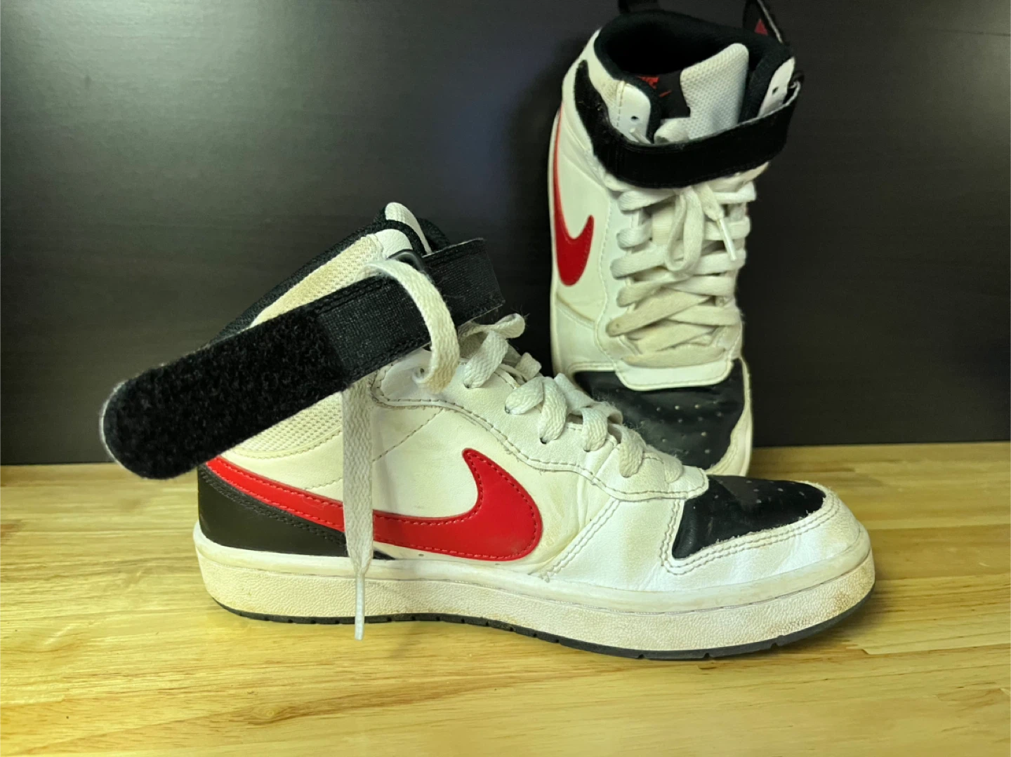 Nike Court Borough Mid 4Y Sneakers