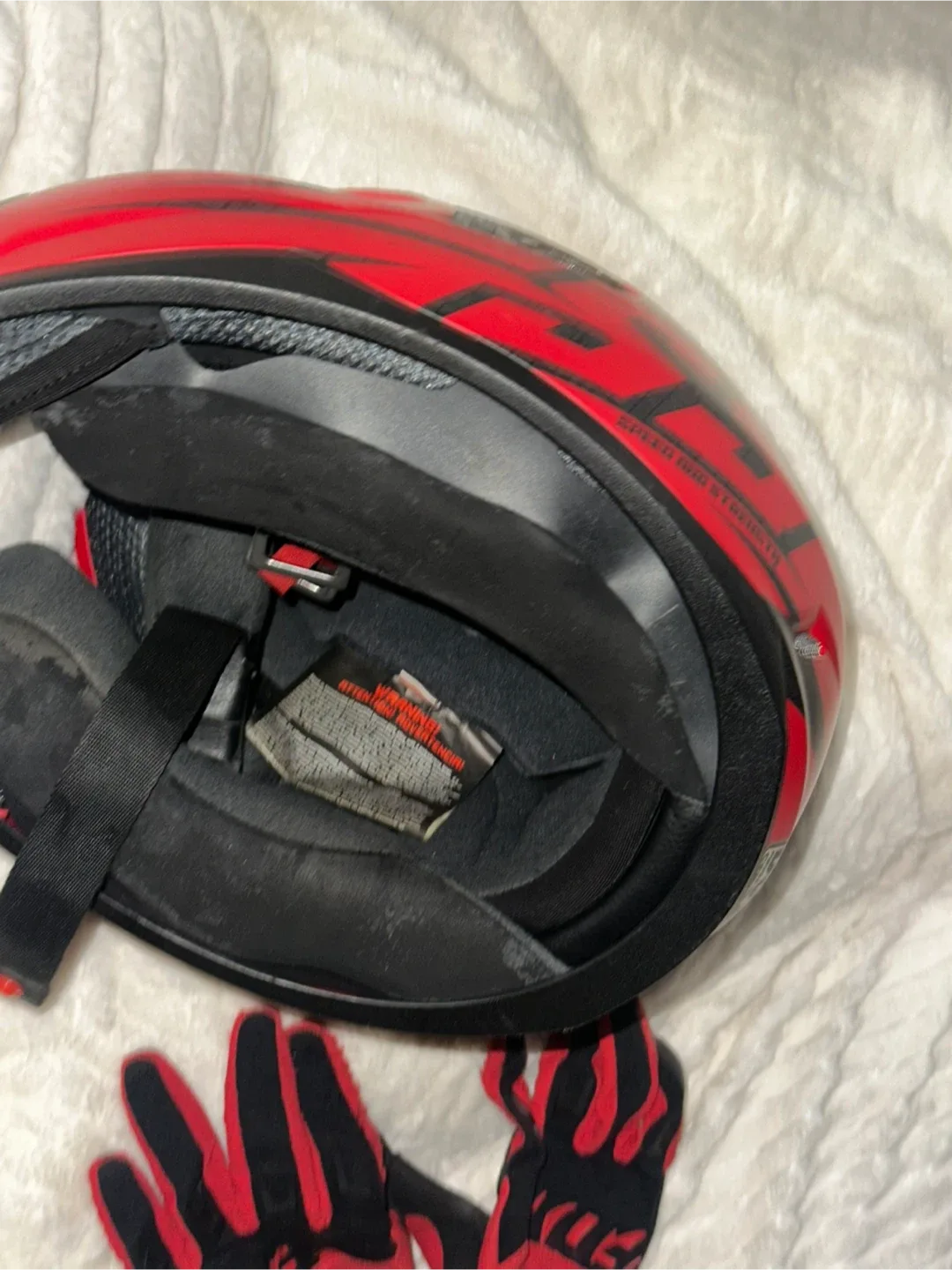 Speed and Strength Motorcycle Helmet WITHOUT BLADE& Gloves image indicator(4)