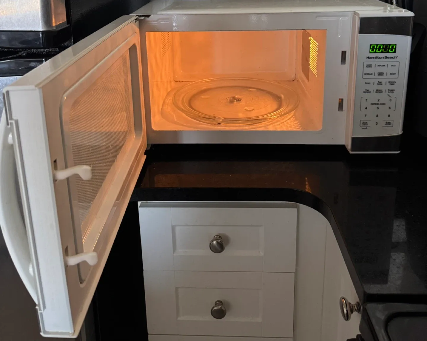 Hamilton Beach Microwave Oven image indicator(2)