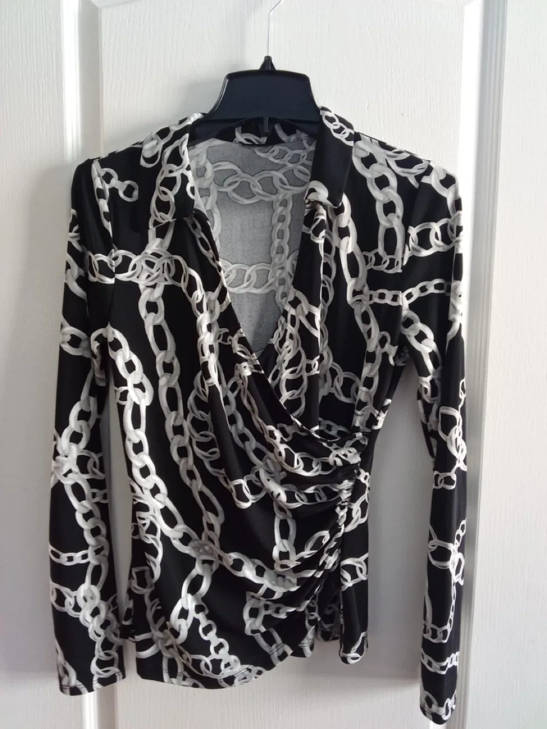 Black & White Chain Print Top - Size S thumbnail