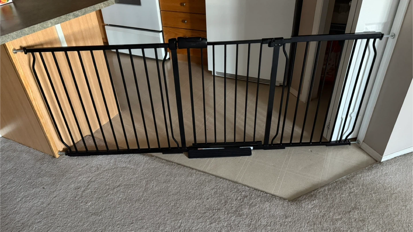 ALLAIBB Extra Wide Black Baby Gate/animal - photo 3