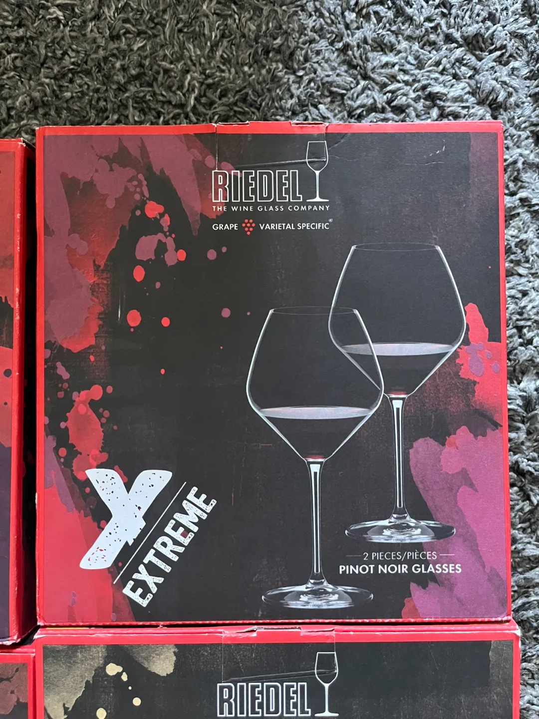 Riedel Extreme Wine Glasses - Set of 7 image indicator(4)