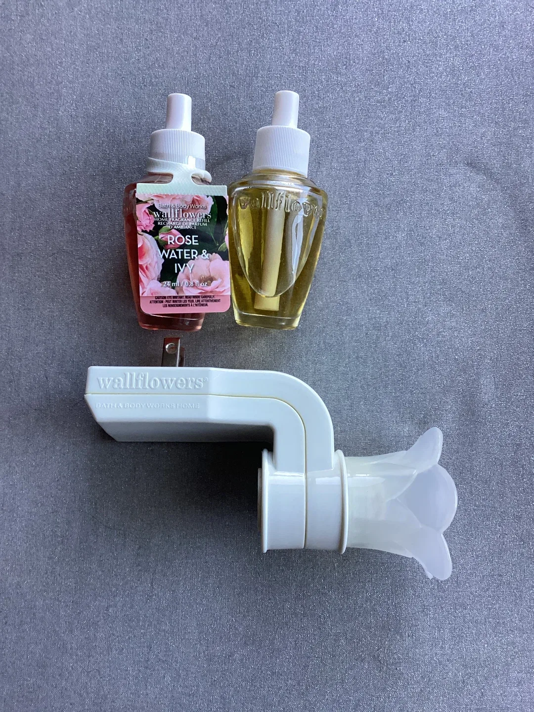 BATH & BODY WORKS HOME WALLFLOWER thumbnail