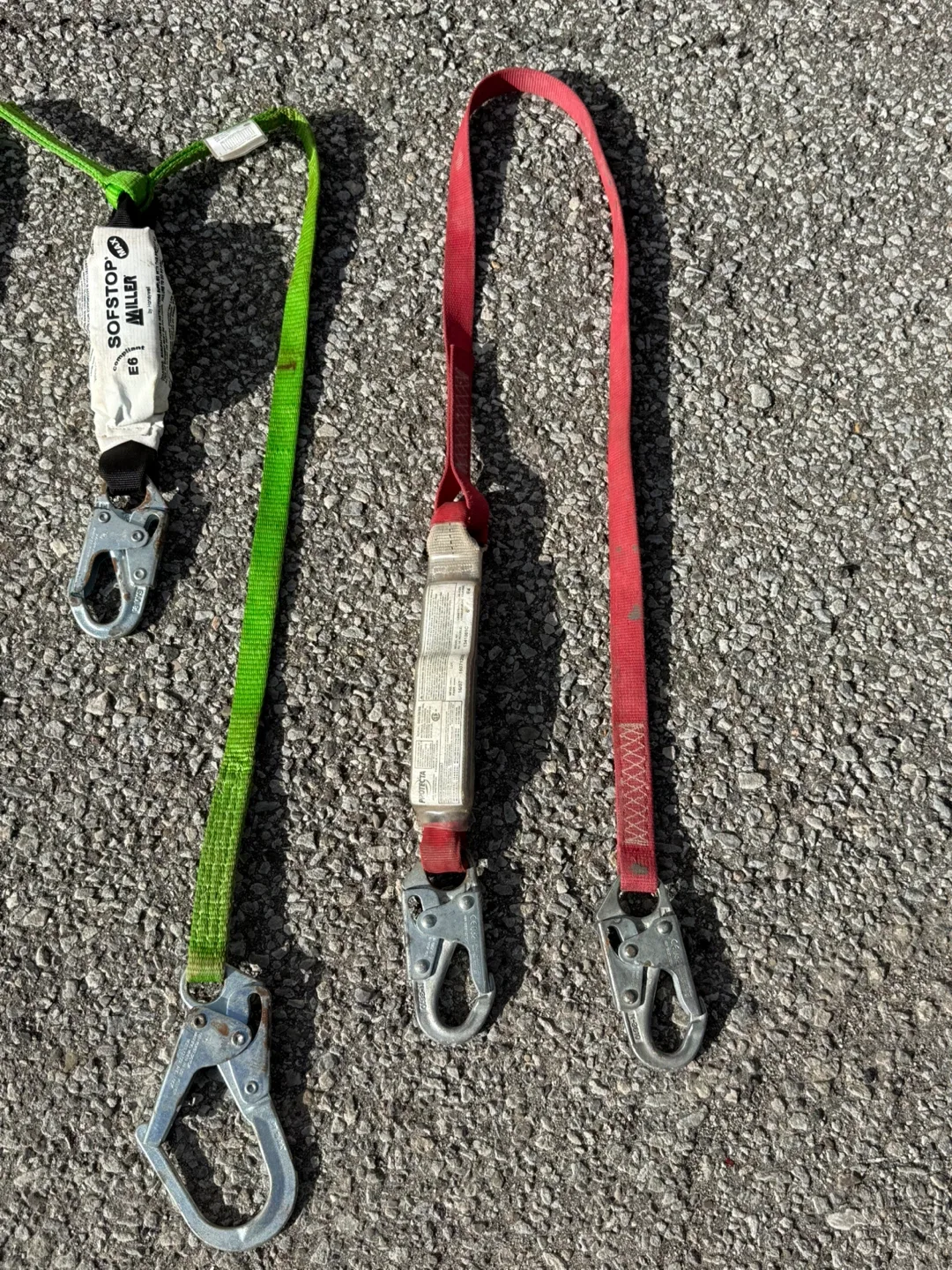 Safety Lanyard Roofing image indicator(5)