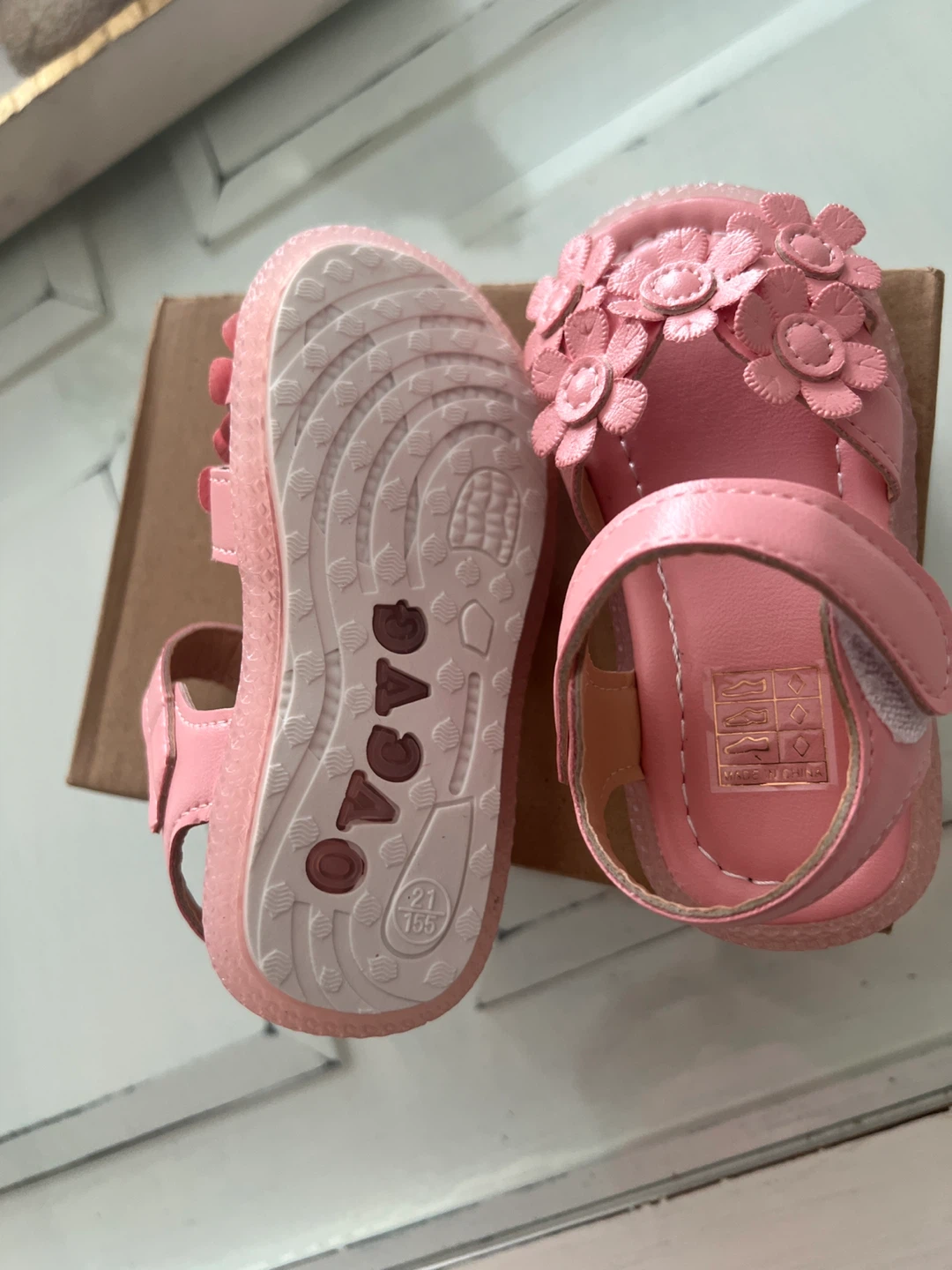 New Pink Flower Sandals - Size 21 (Toddler) - photo 4