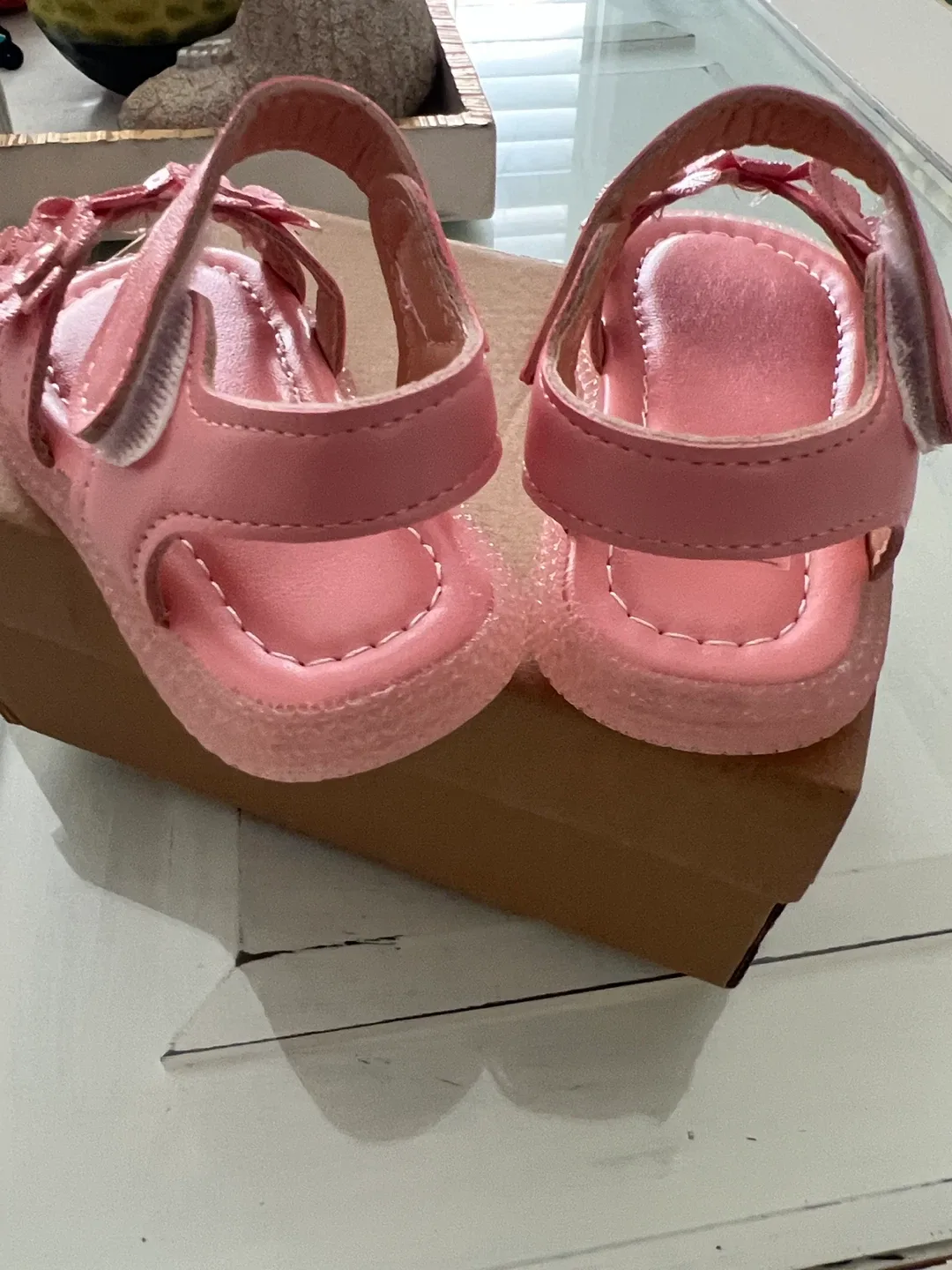 New Pink Flower Sandals - Size 21 (Toddler) image indicator(3)