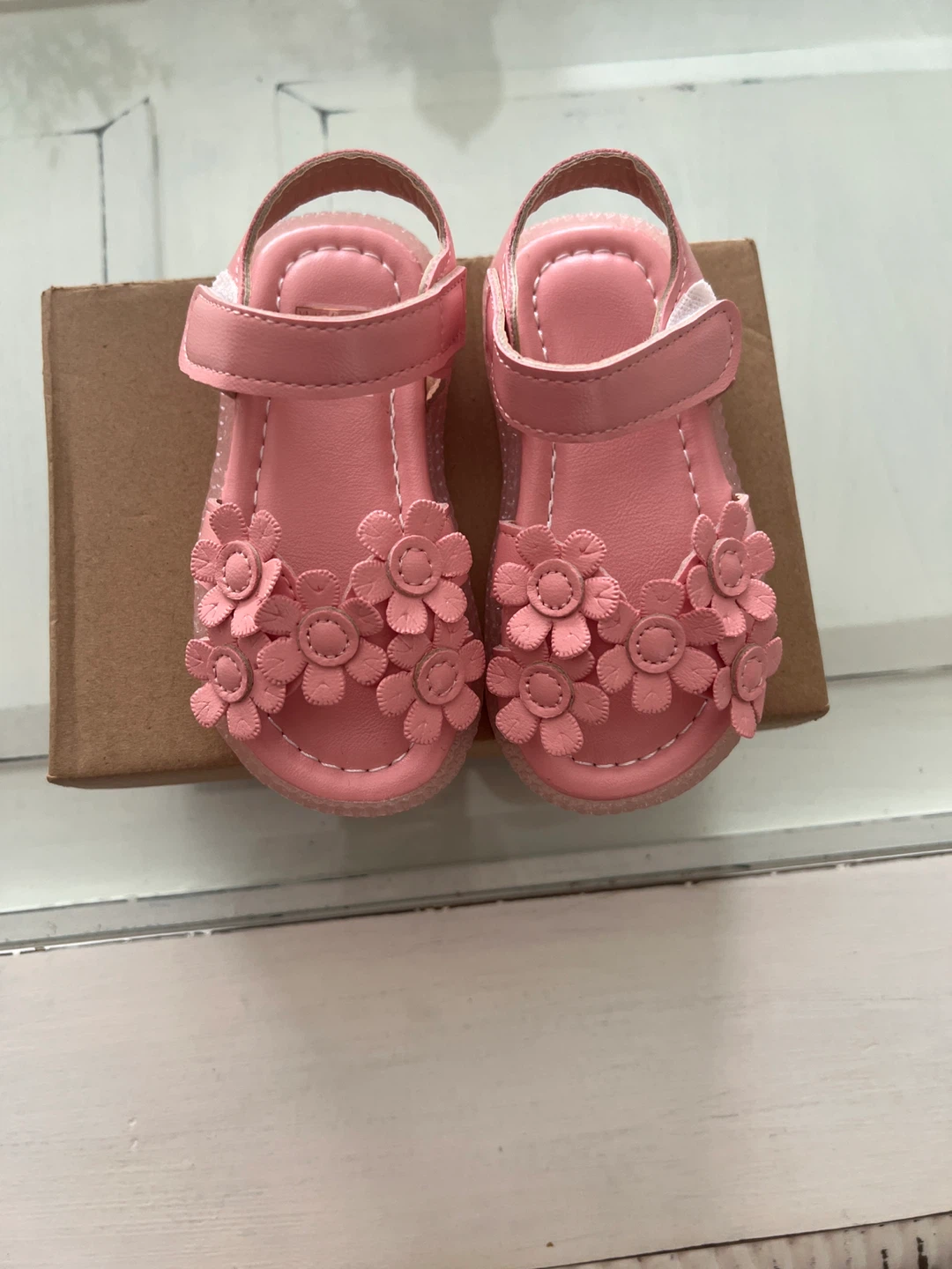 New Pink Flower Sandals - Size 21 (Toddler)