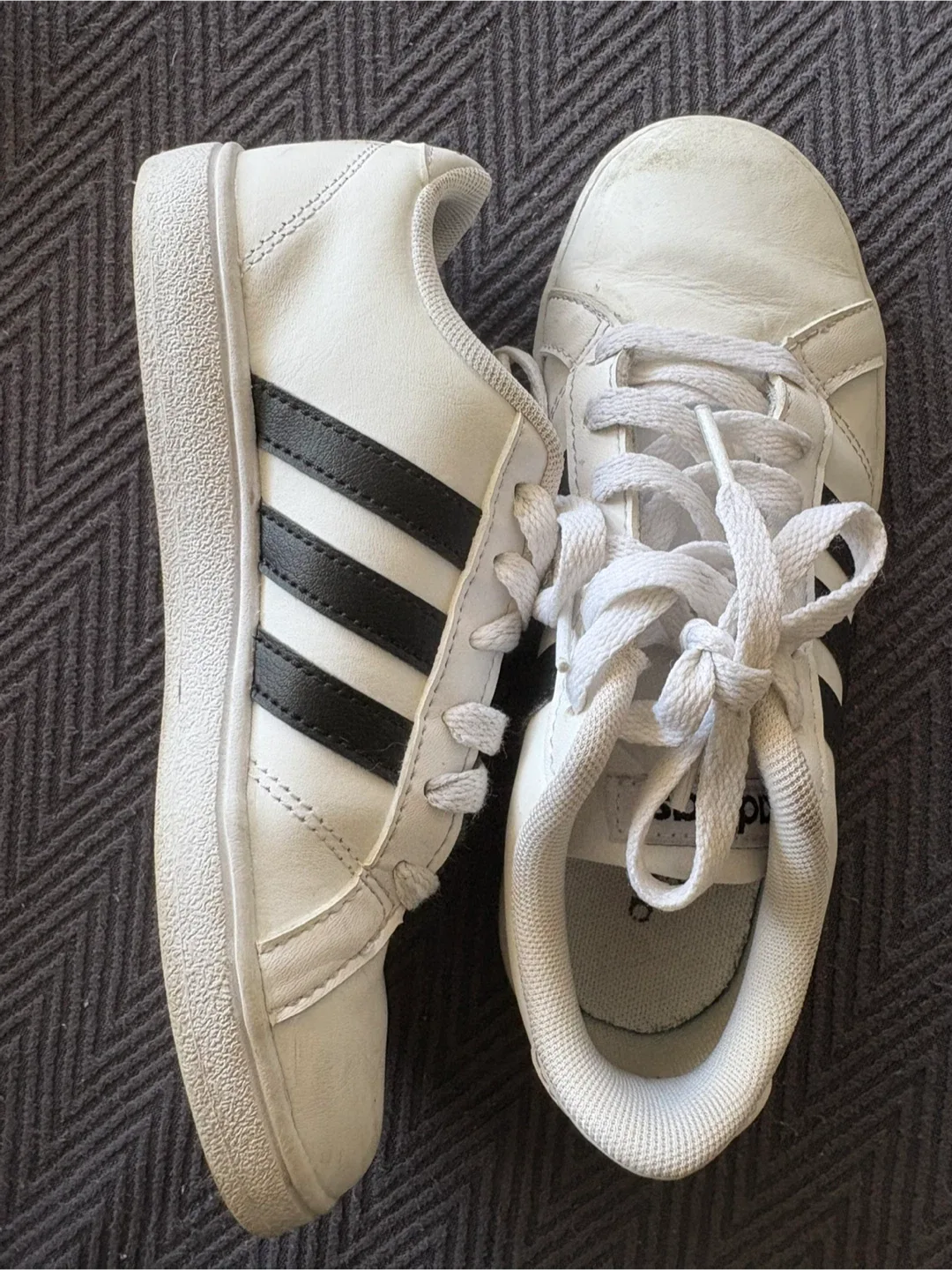 Adidas Neo White/Black Sneakers - US 13.5K image indicator(2)