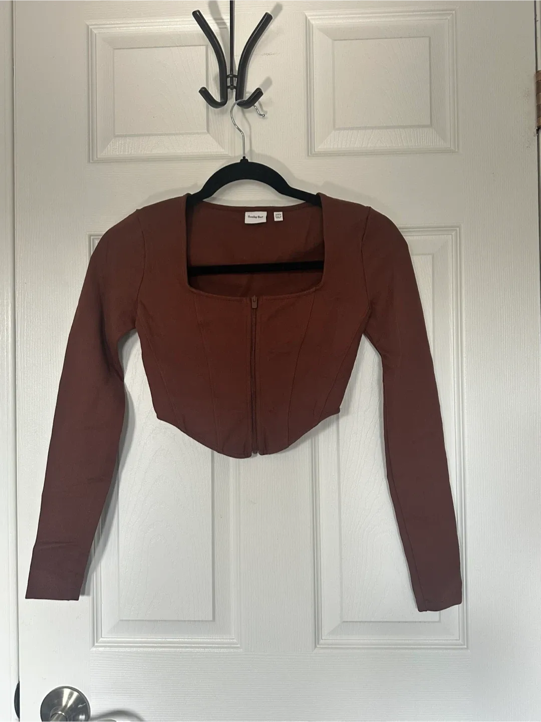 Aritzia Sunday Best Brown Long Sleeve Top (Size 2XS) image indicator(3)