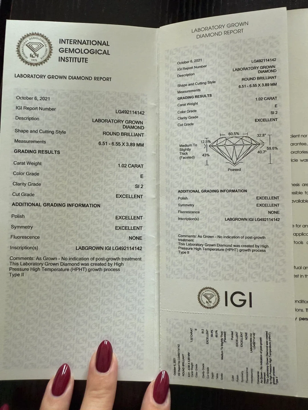 14KT White Gold Diamond Engagement & Wedding Ring Set image indicator(6)