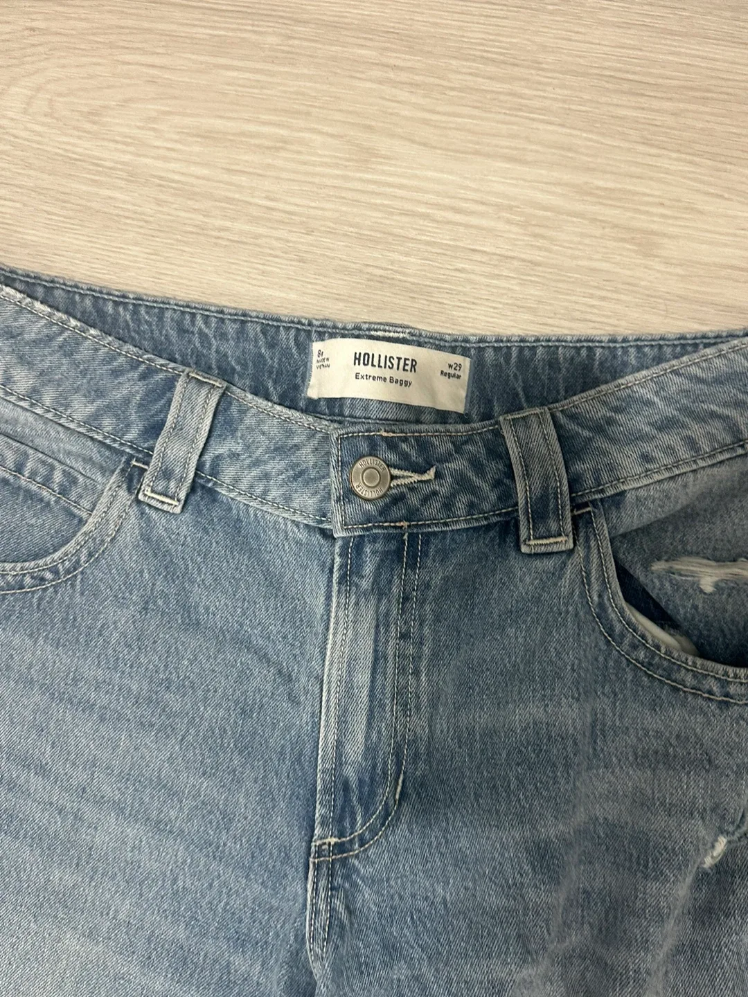 Hollister Extreme Baggy Jeans W29 image indicator(2)