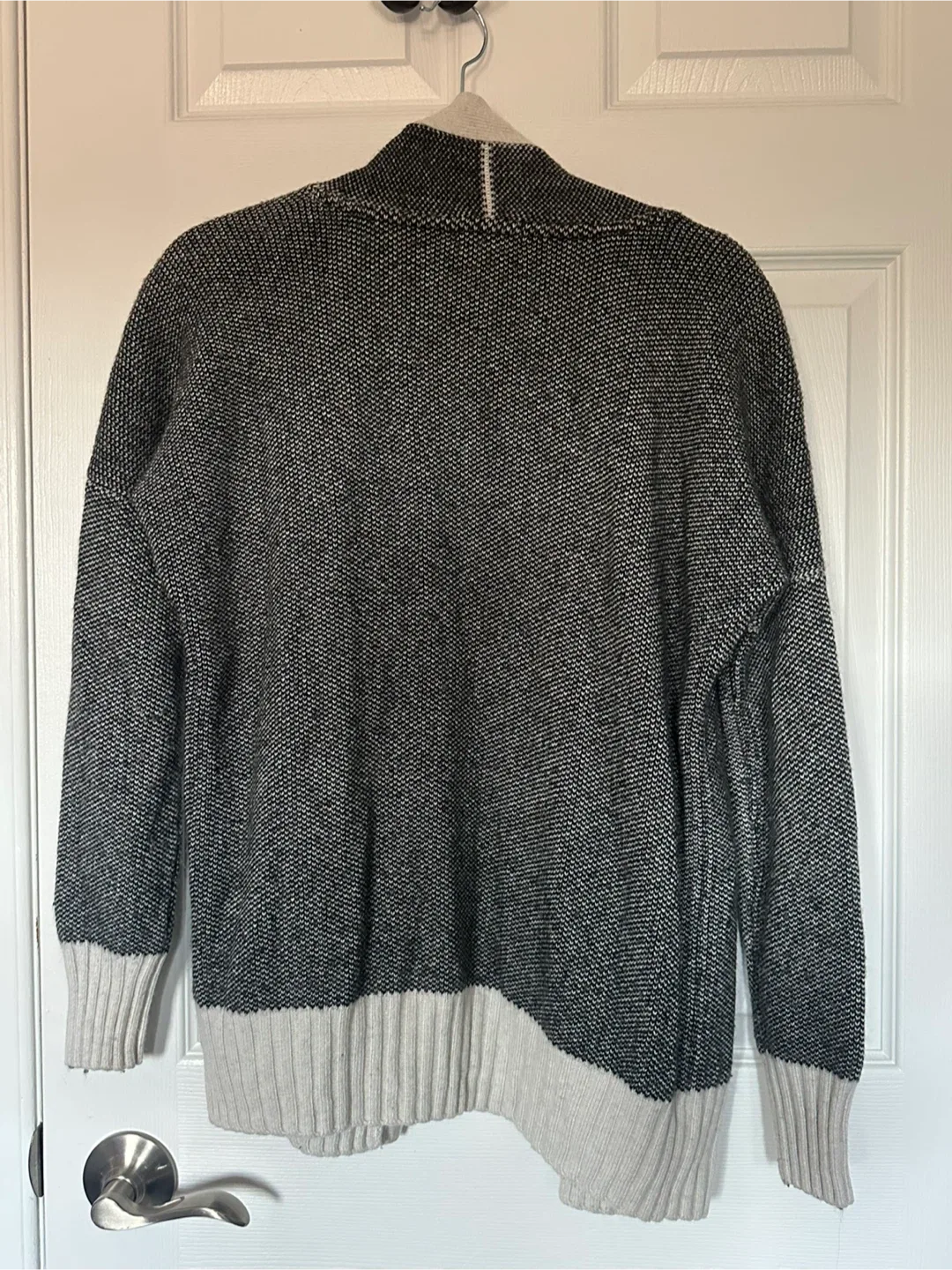 Aritzia Talula Angora & Cashmere Cardigan - Size S image indicator(4)