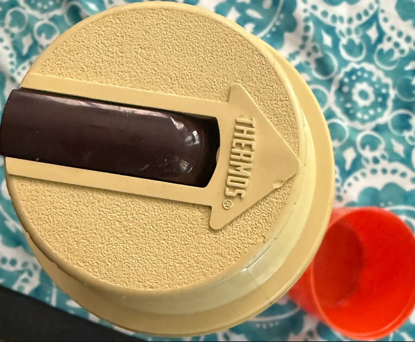 Vintage Thermos Dunkin Donuts image indicator(4)