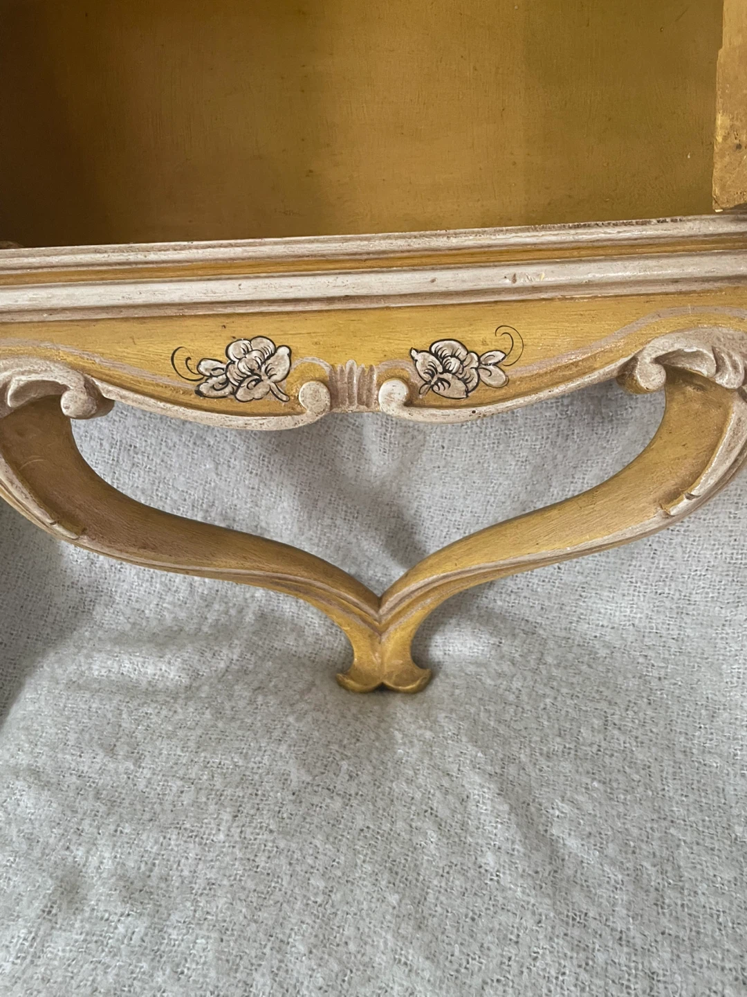 Vintage Style Yellow Wall Cabinet - photo 3